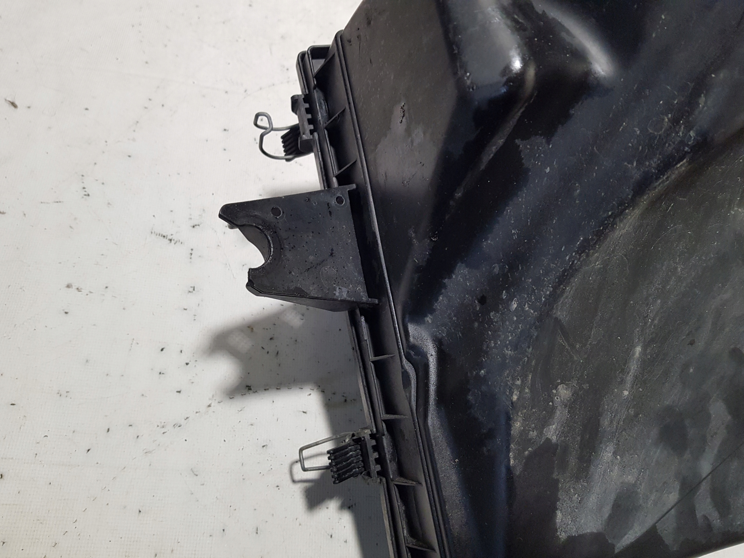 Gehäuse filter luft BMW E63 E64 4.4 V8 7521021