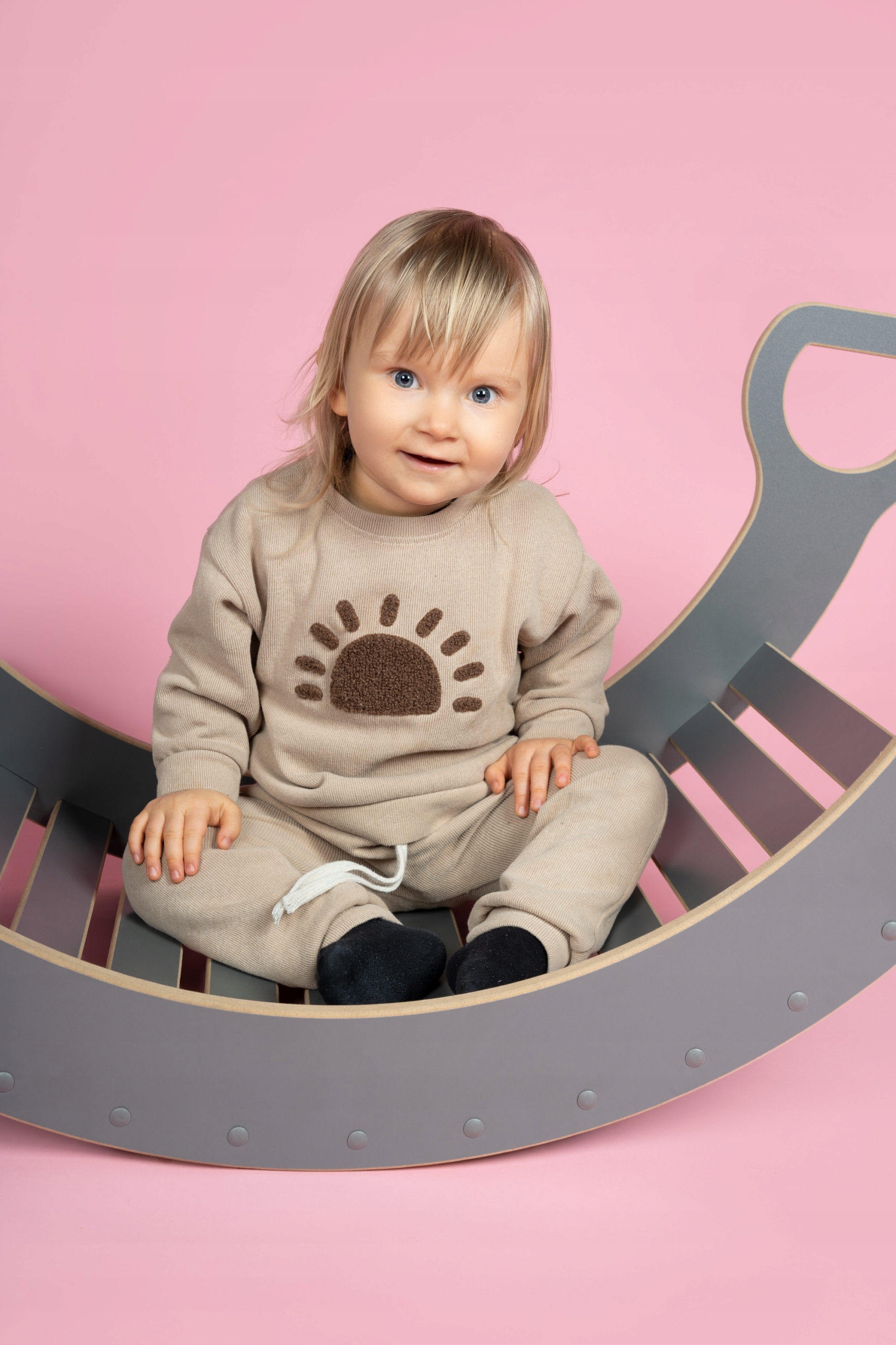 BUJAK MONTESSORI DUŻY SZARY TUPTI.WOOD Kod producenta Bujak_szary