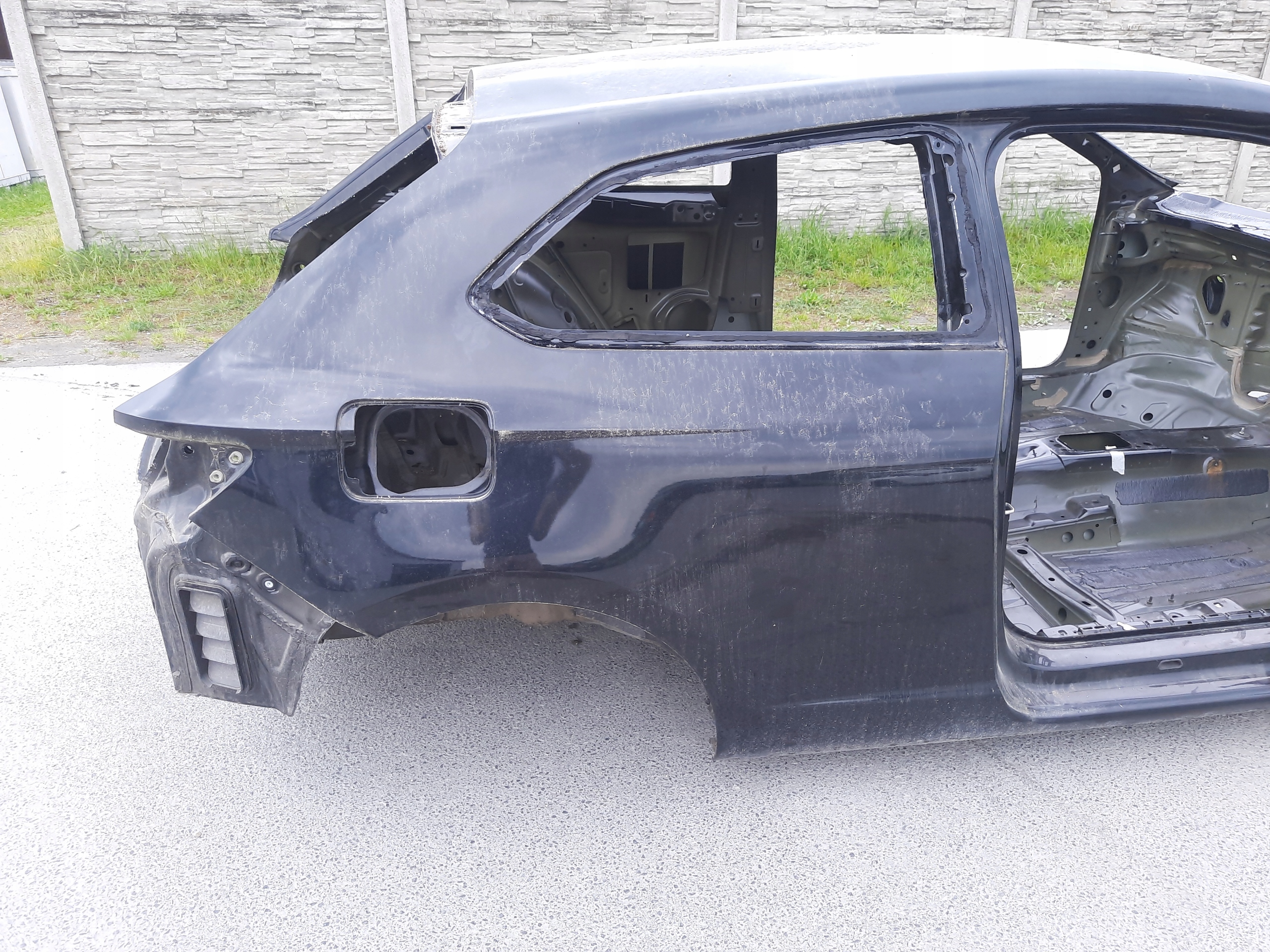 SEAT LEON III 3D DUPA DACH ĆWIARTKI PRAWA I LEWA LY9T