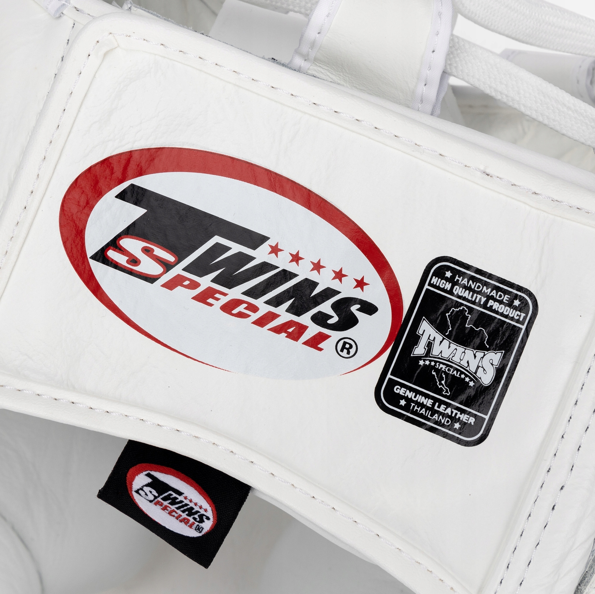 KASK BOKSERSKI HGL3 TWINS SPECIAL M BIAŁY Kolor dominujący biały