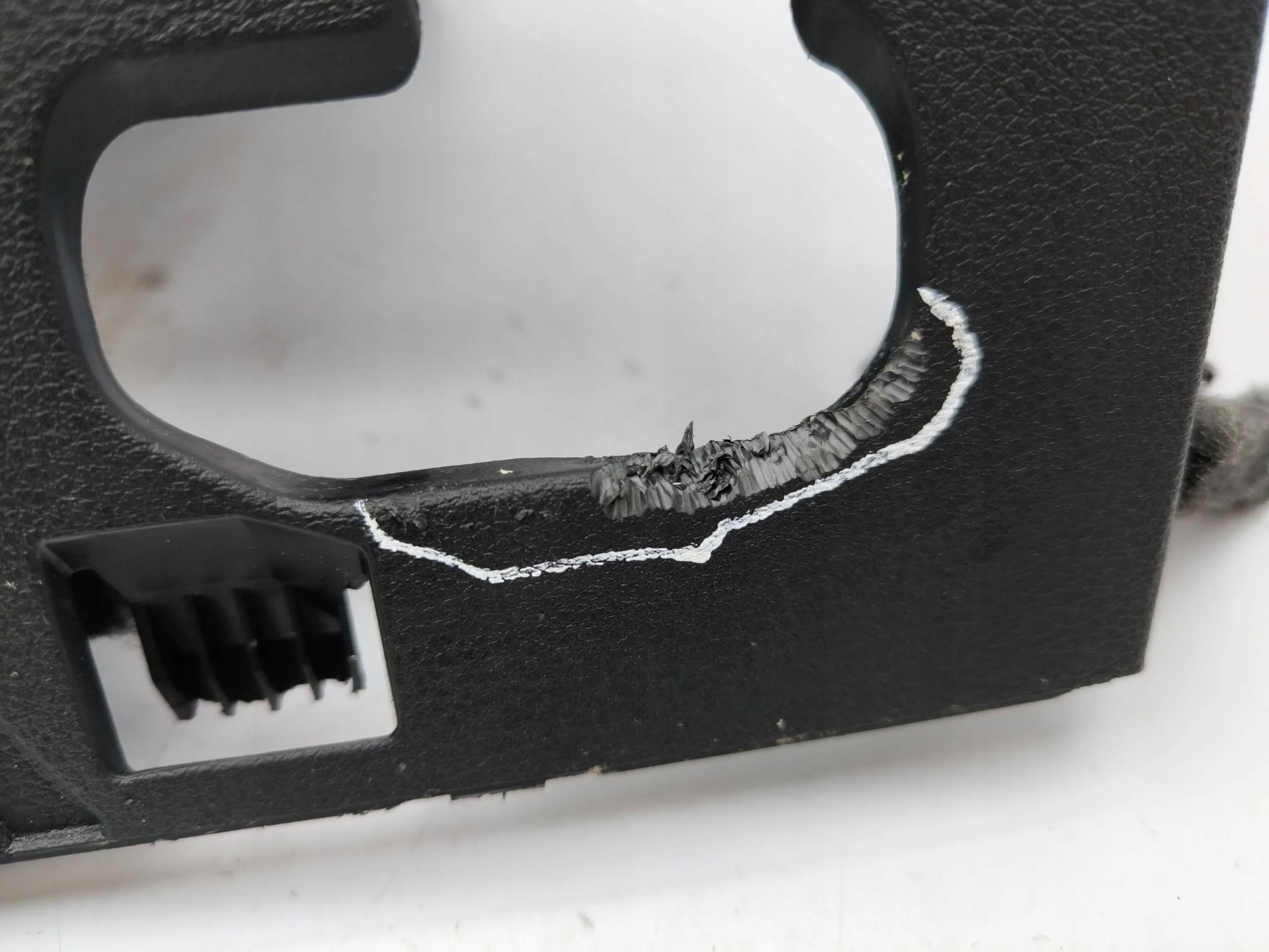 Audi Q2 - 2022 бардачок / комплект