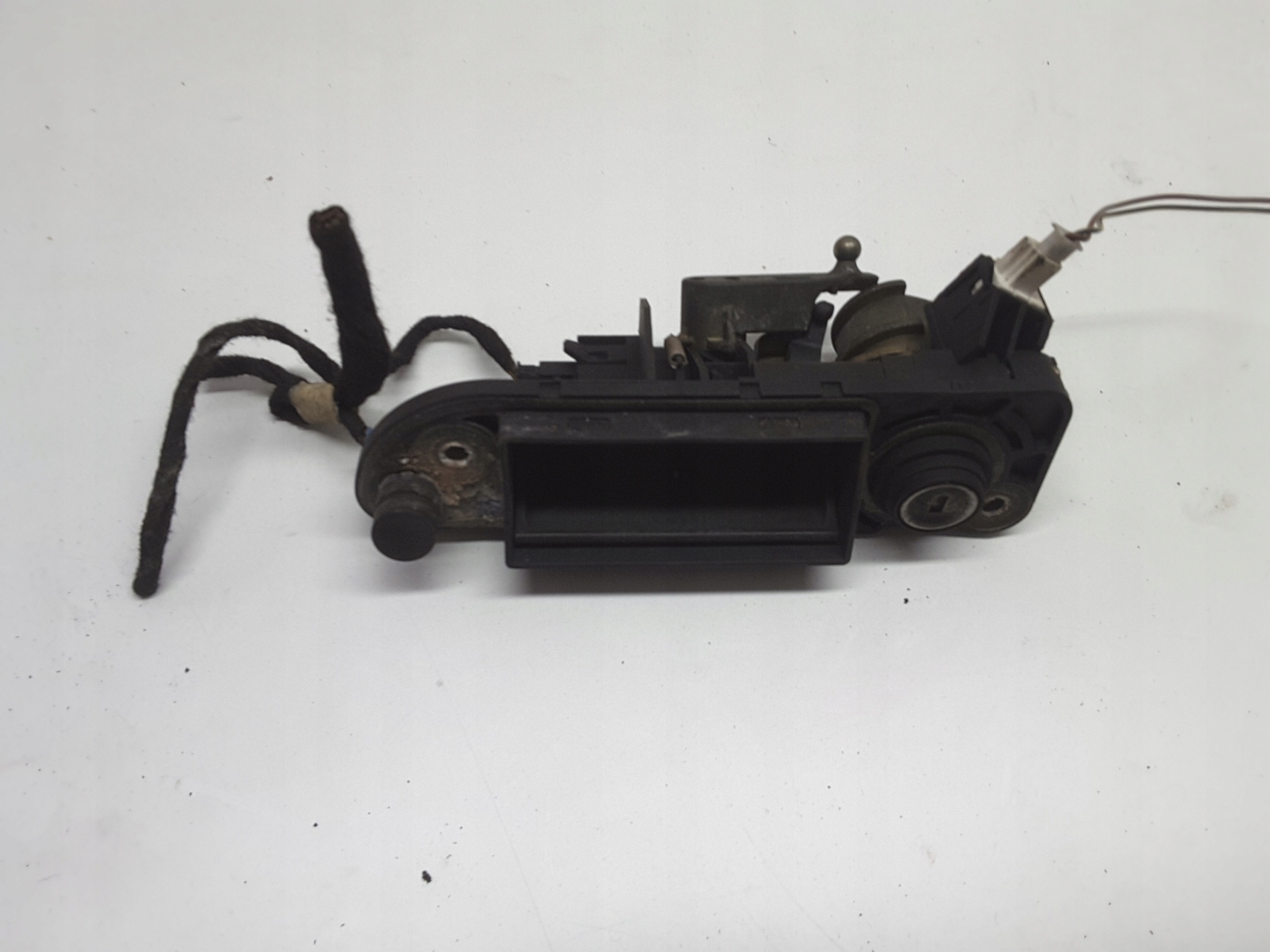 2307500493 - Mercedes SL55 AMG замок багажника