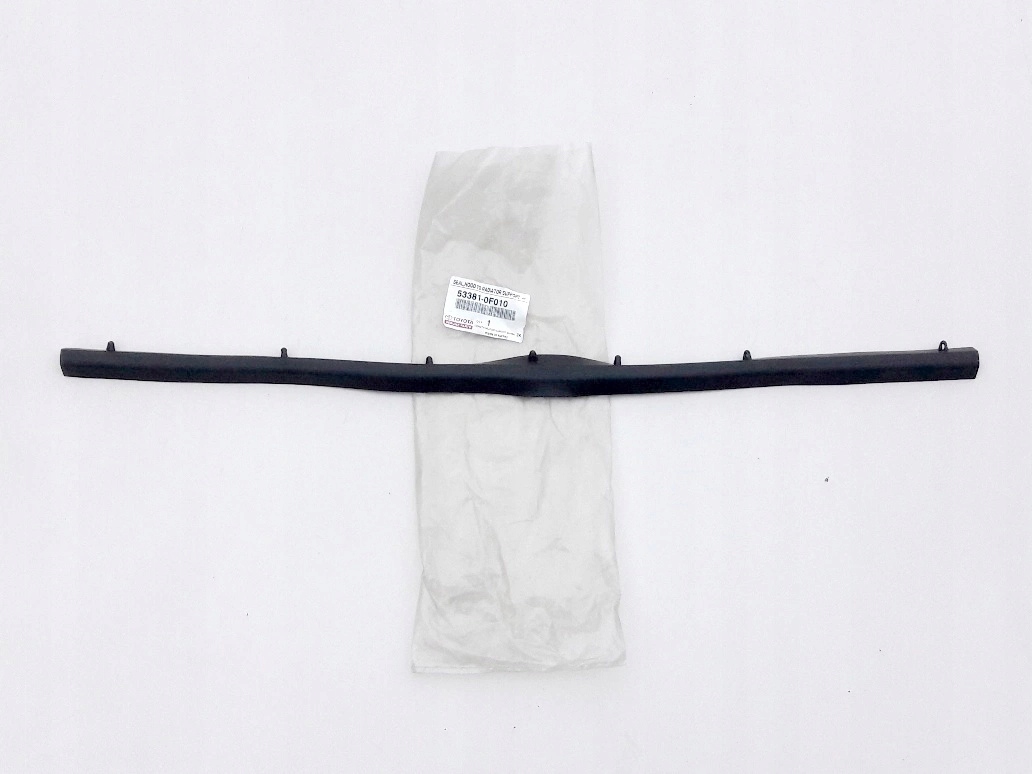 A53381-0F010 R1 - Corolla Verso II прокладка капота переднего бампера