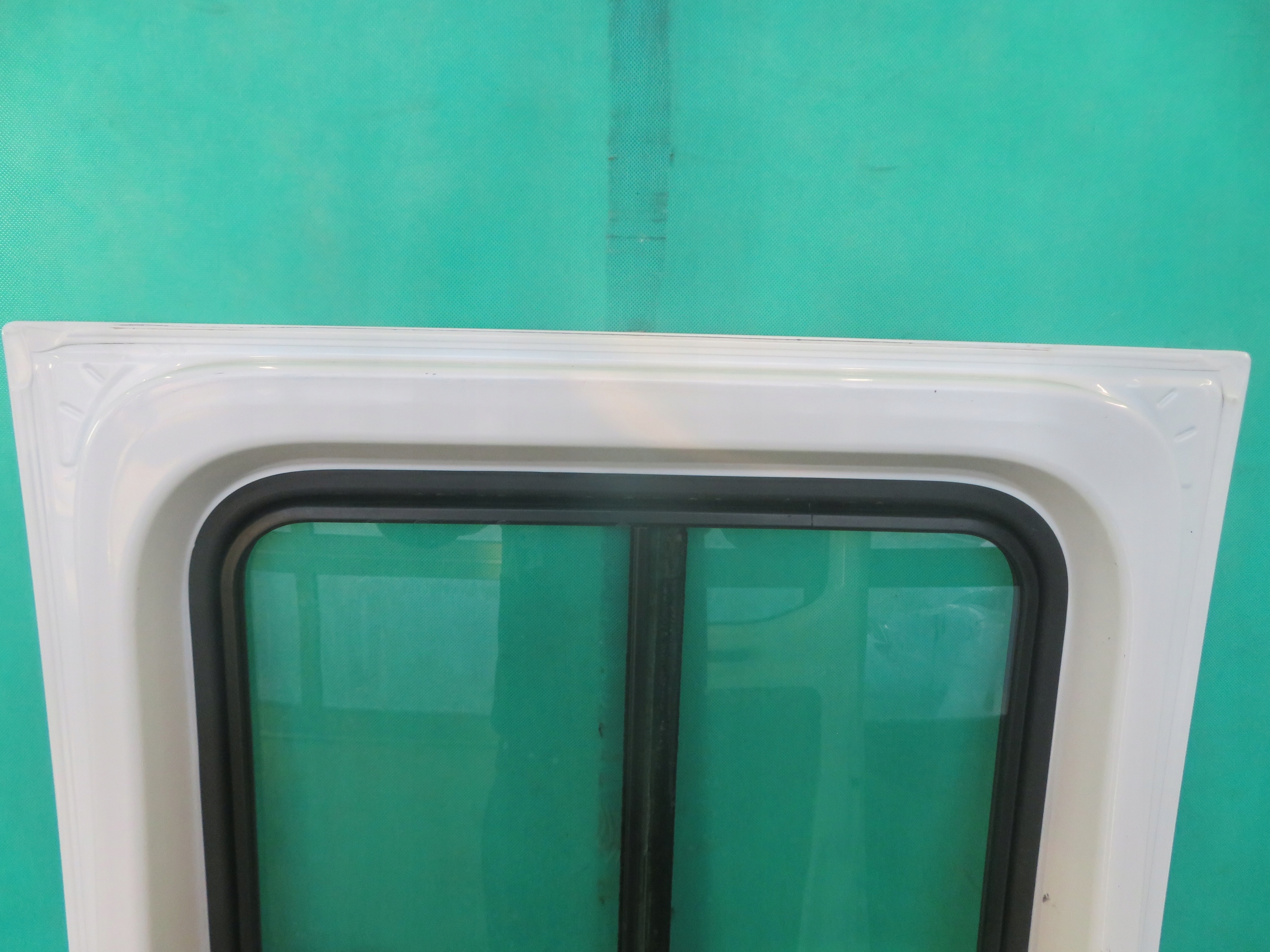 door right rear. DUBEL KABINA RENAULT MASTER 15R