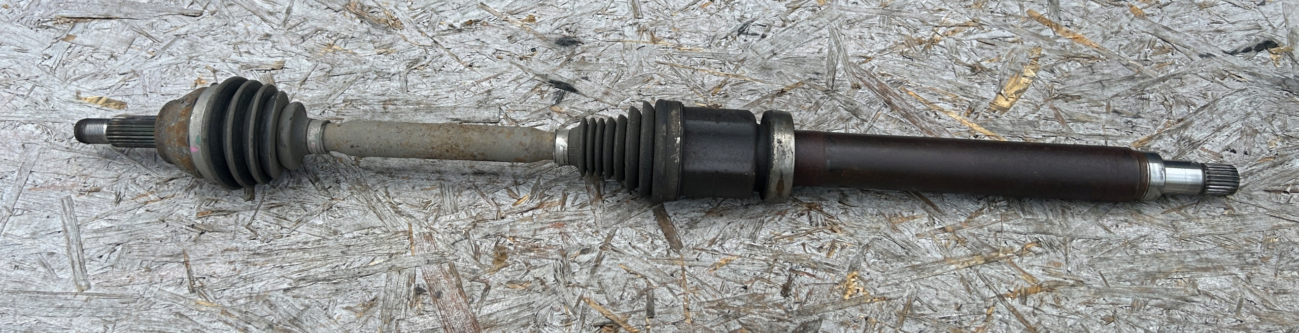 semi-axis right front FORD TOURNEO COURIER MK1 14- 1.0 ECOBOOST
