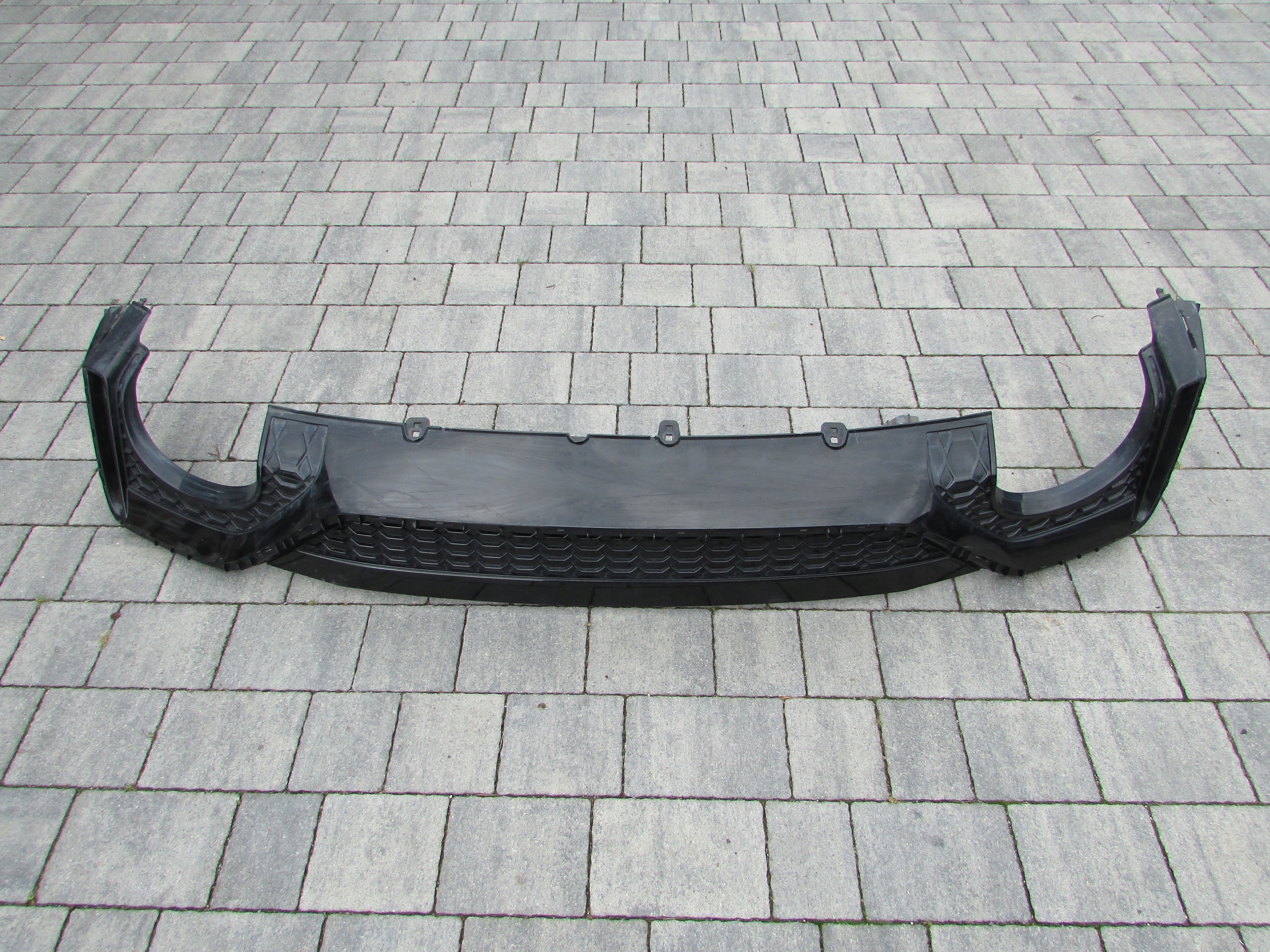 AUDI RS7 C8 юбка диффузор бампер задний 4K8807514