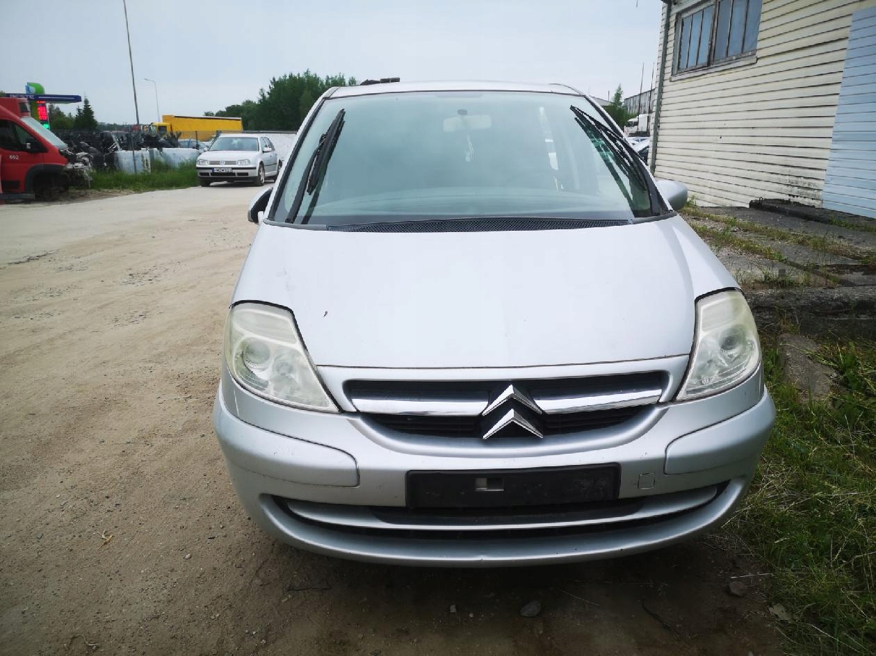 CITROEN C8 генератор 2002 2.0л