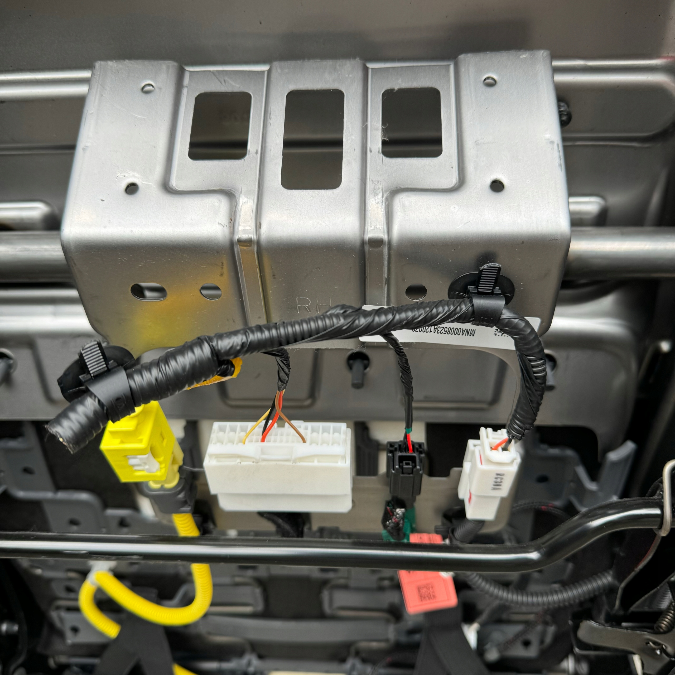SITZE HALBLEDER KOMPLET KIA NIRO II 2023 ROK