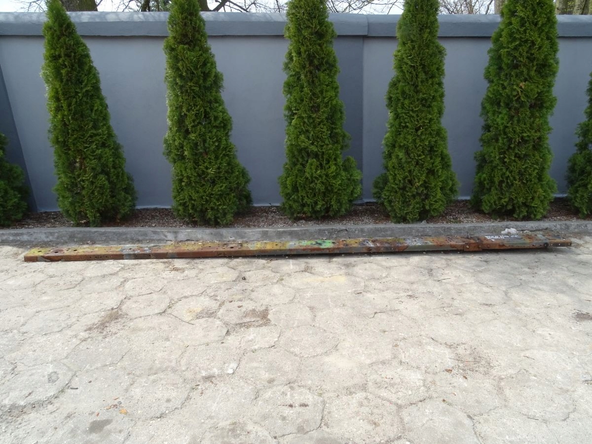 DAF FA 45 91 00 RAMA PRAWA BOK 560x19CM 17 5