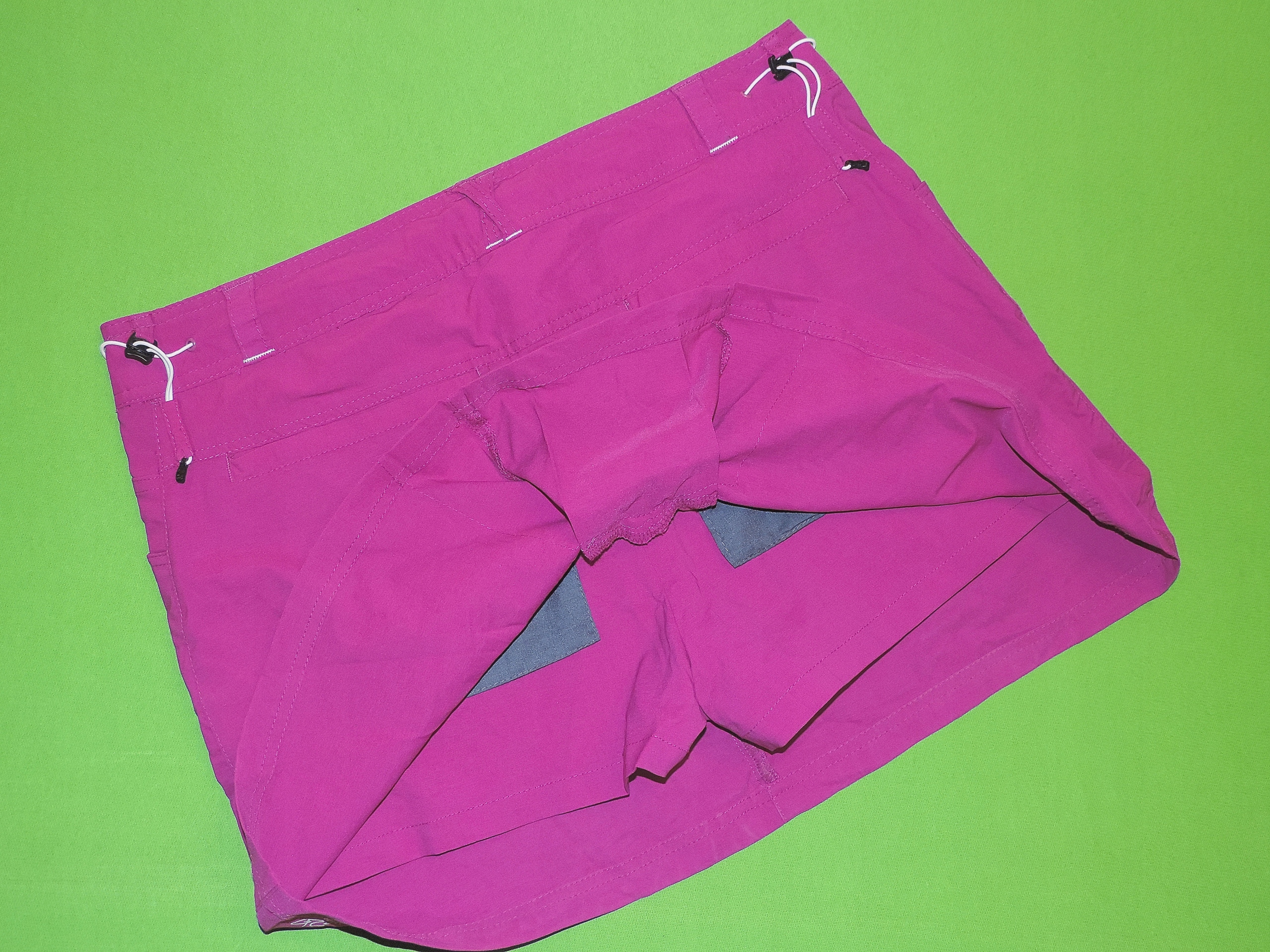 DARE2BE__SPORTOWA SPÓDNICZKA ZE SPODENKAMI__40 Marka inna