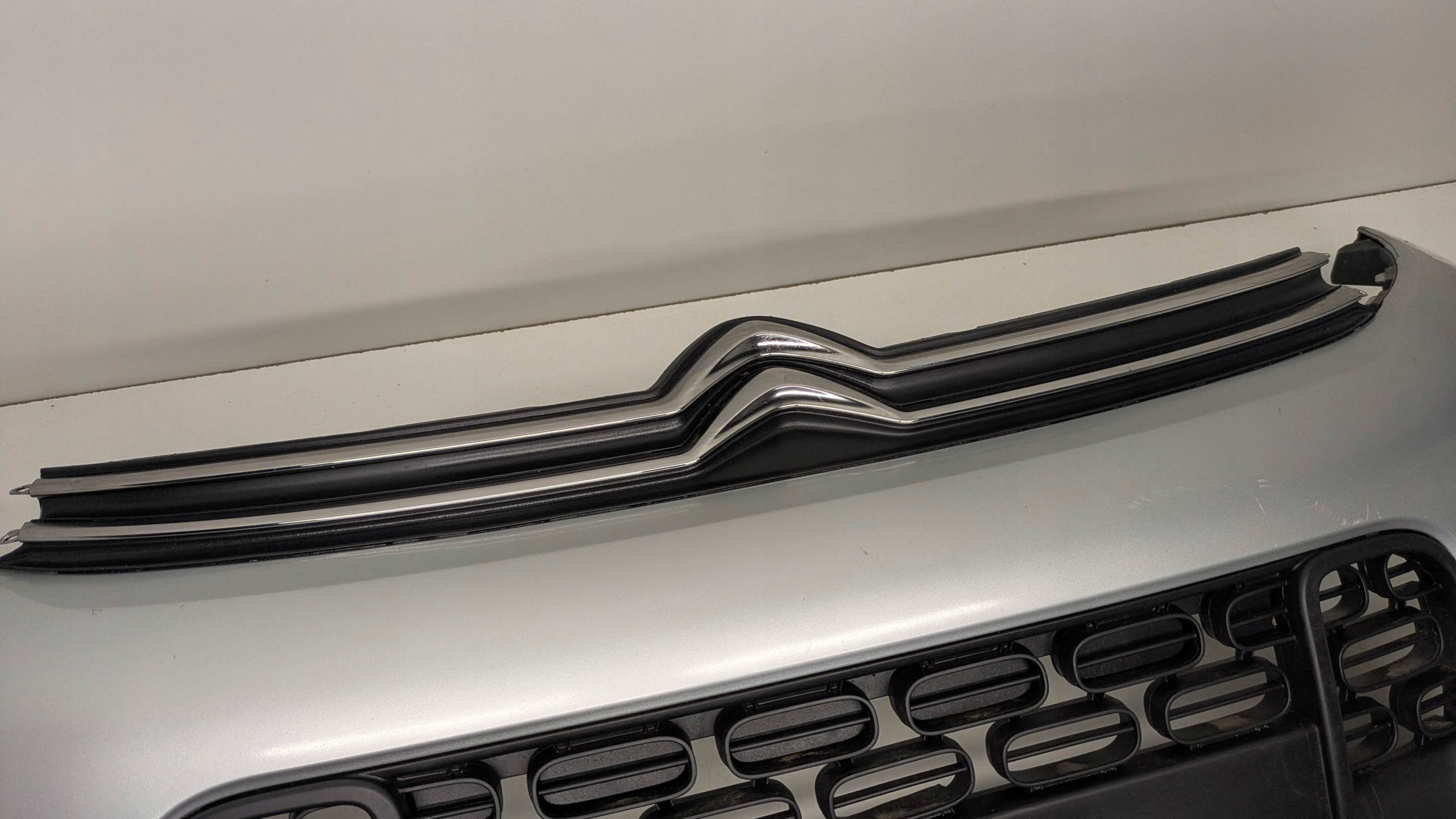 Zderzak przedni CITROEN C3 AIRCROSS 2017-2021 Typ samochodu 4x4/SUV Samochody osobowe