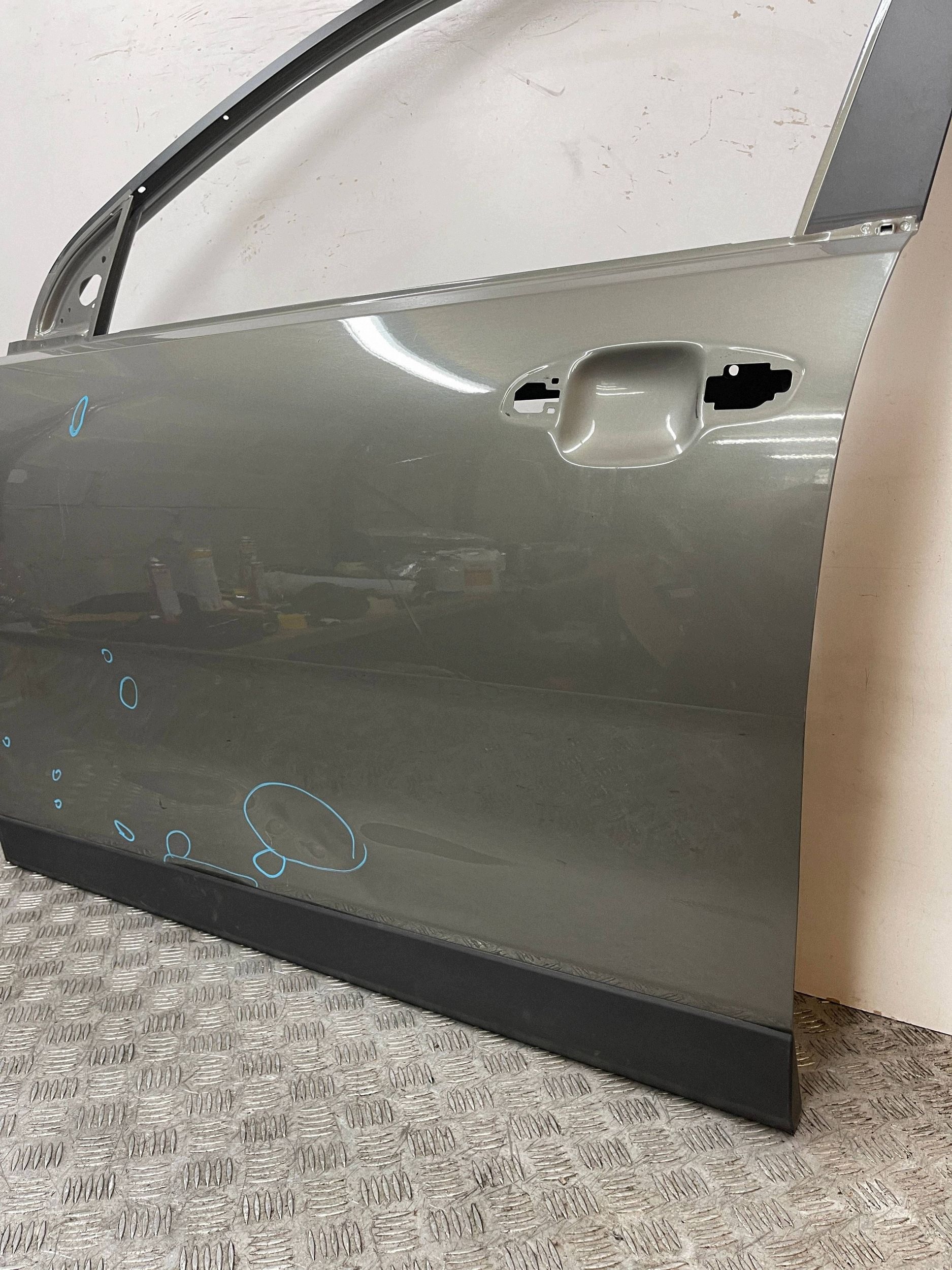 door front front left KIA Stonic 17
