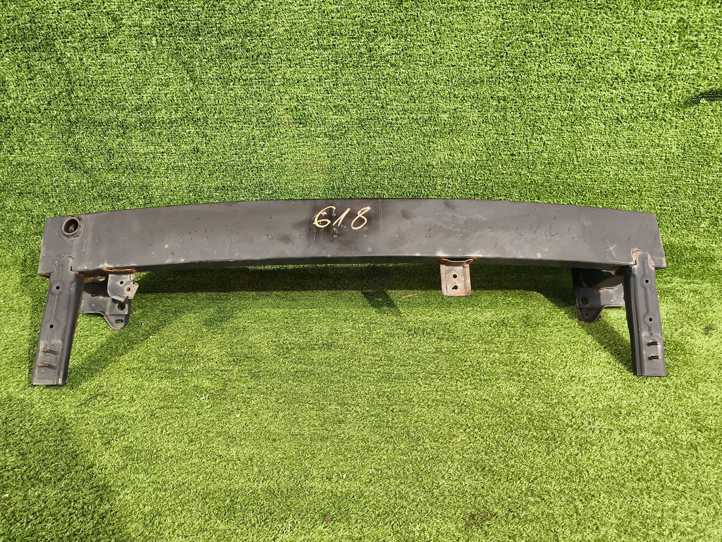 bumper support of the front front KIA CEED III NR.618