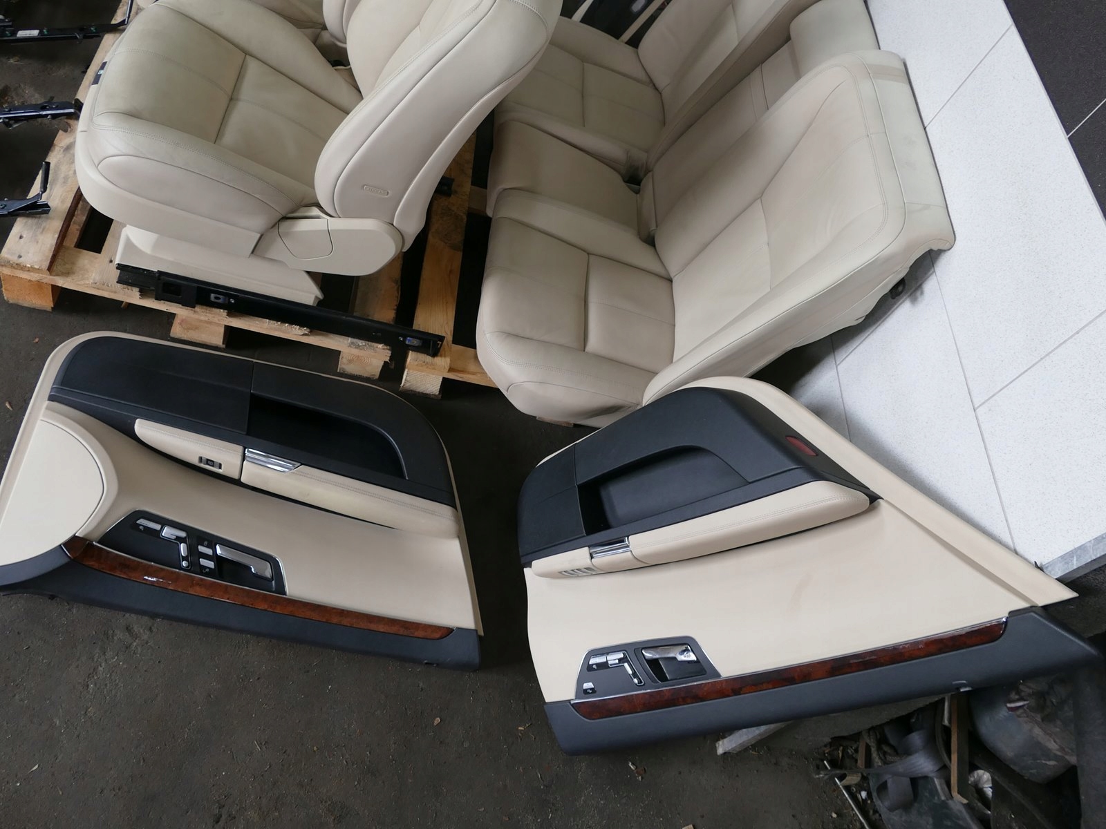 MERCEDES S W221 LONG Sitz Sitz 4xGRZANIE Seite KOMPLET