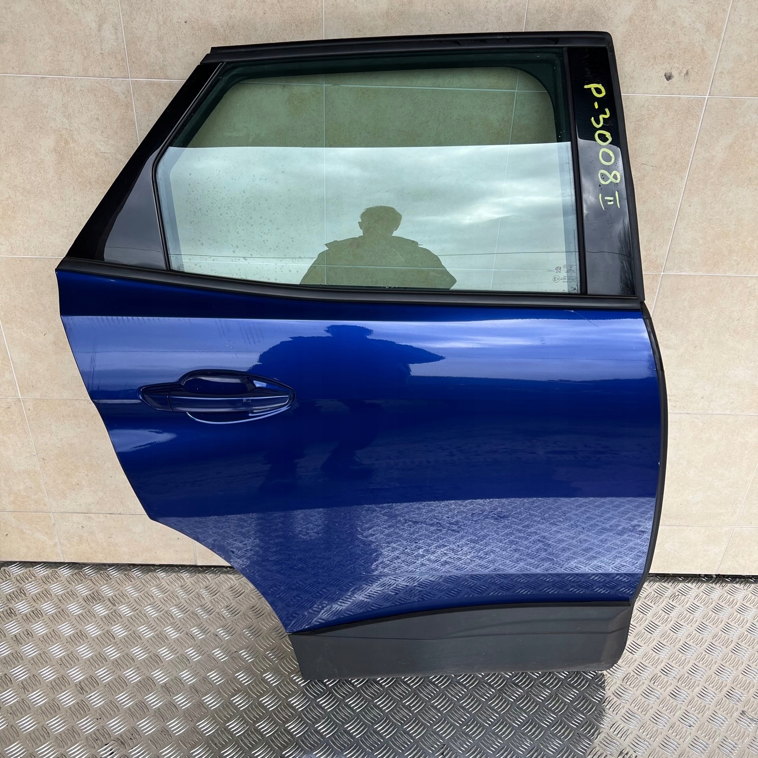 DRZWI KOMPLETNE PRAWE PEUGEOT 3008 II 2018 ROK