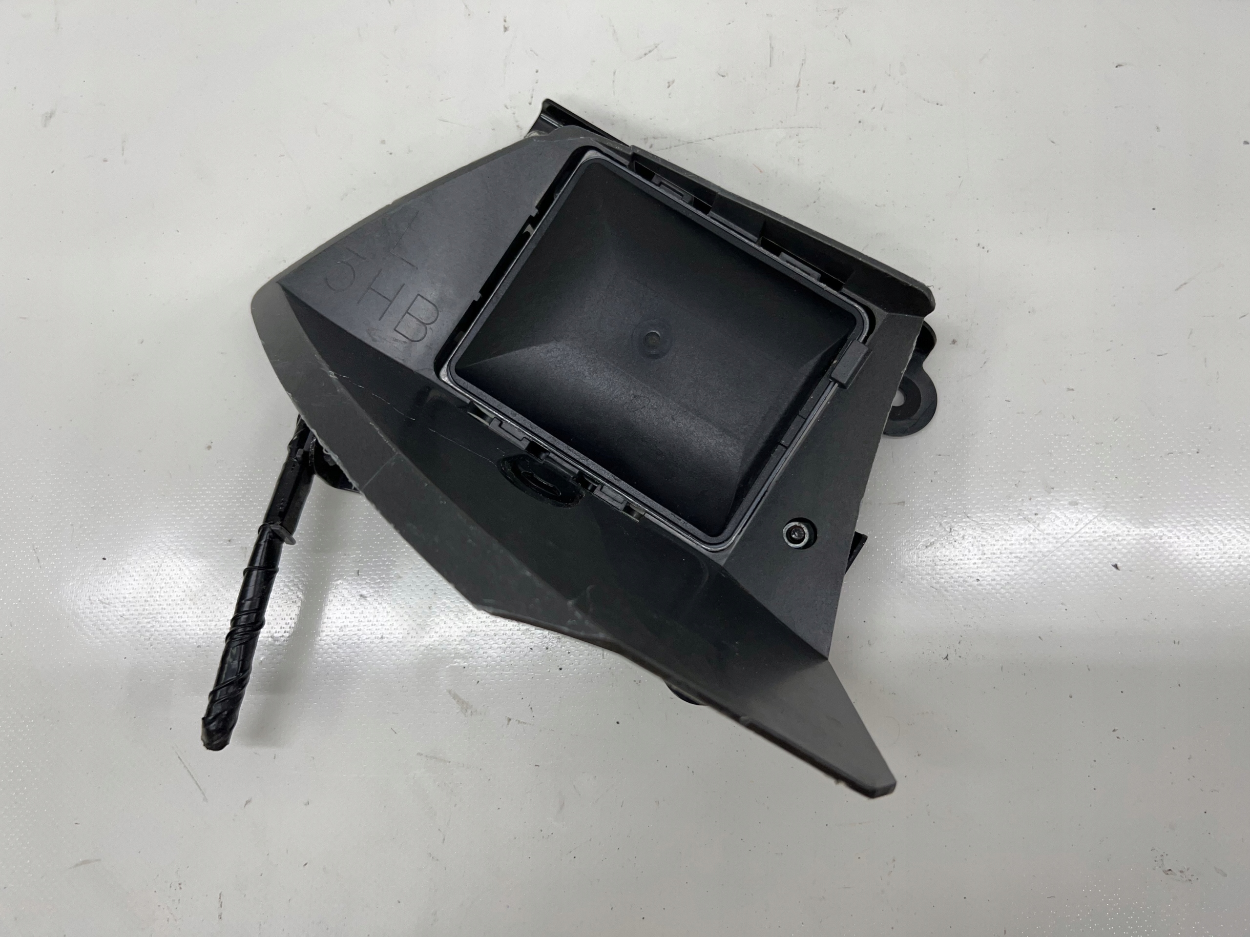 MAZDA 3 МОДУЛЬ СЛЕПЫХ ЗОН ЛЕВЫЙ ЗАДНИЙ BHS2-67Y90B