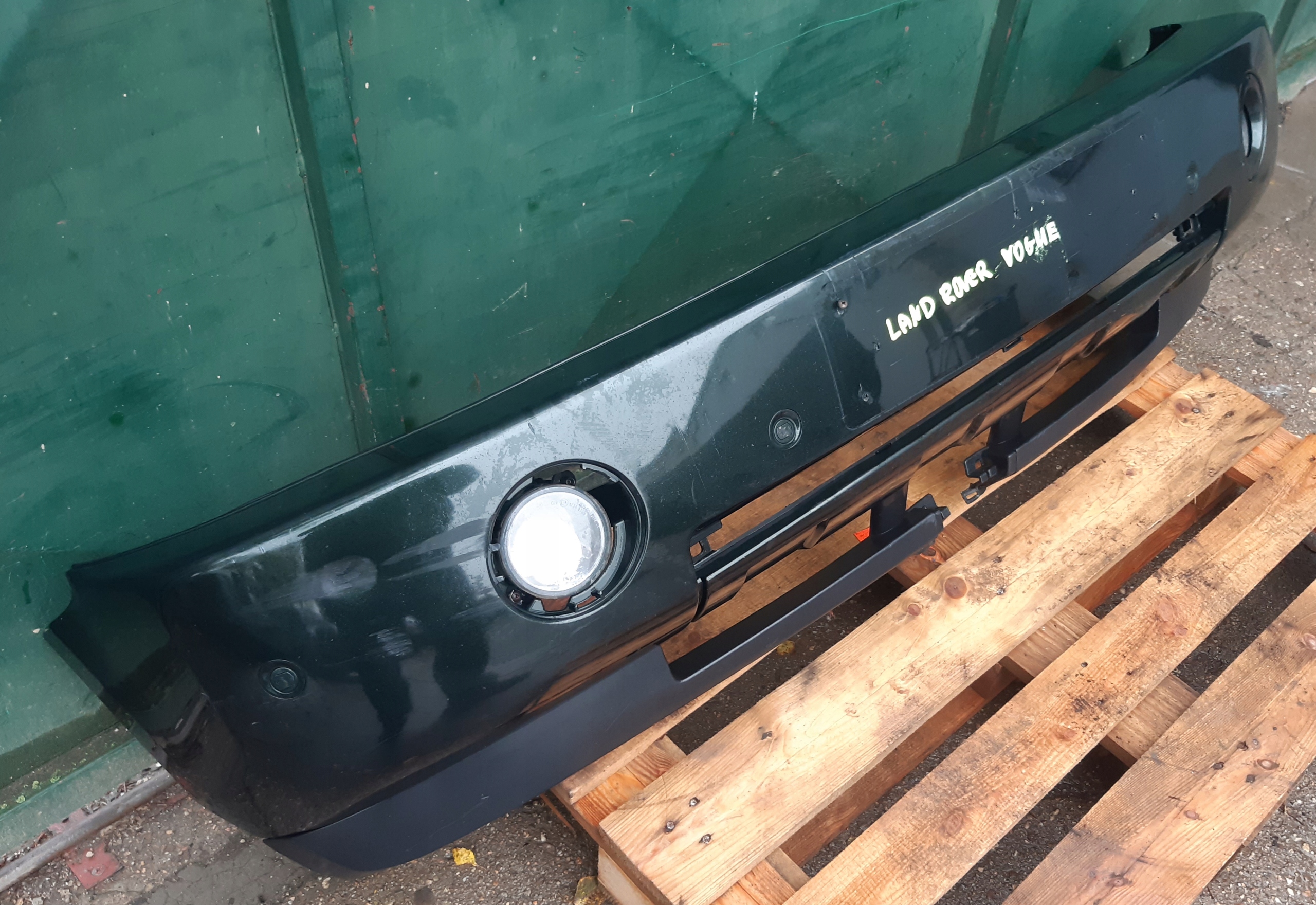 LAND ROVER VOGUE 2006R bumper front PDC complete