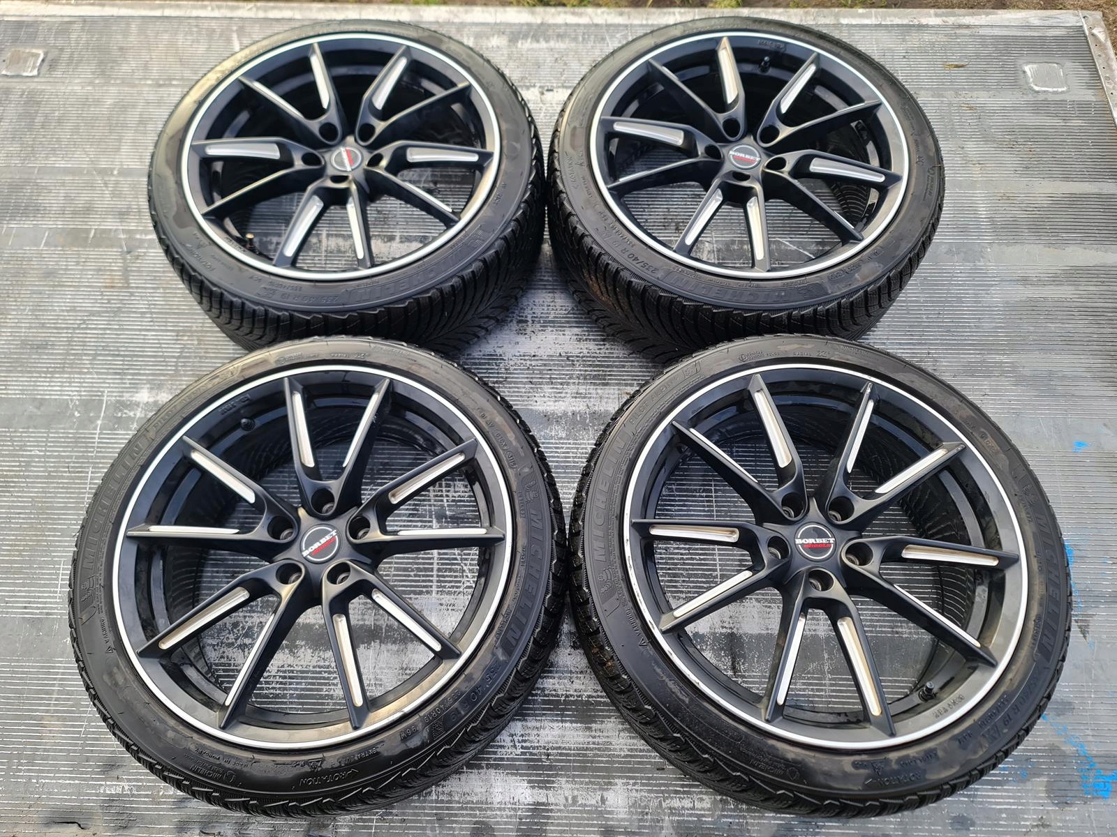 VW Skoda Audi Koła Felgi Alufelgi 19'' BORBET ET44