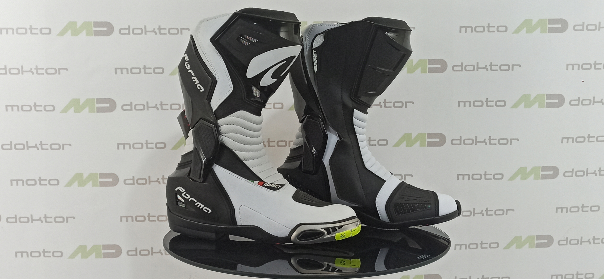 Buty Forma r.42 Producent Forma