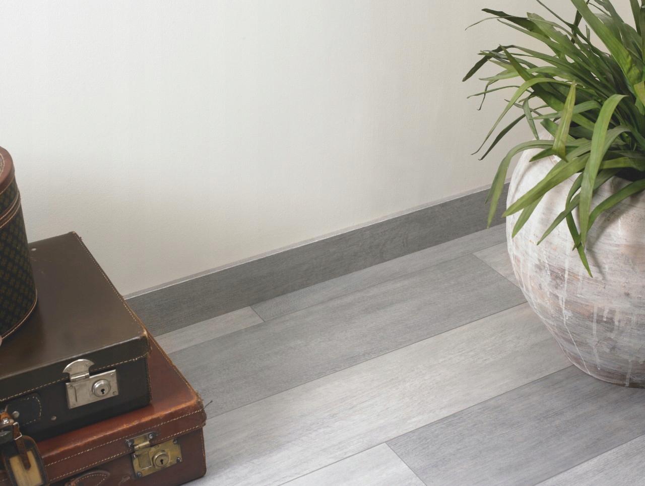 Panel podłogowy AC4 DĄB AUTHENTIC LARGO XXL 2,52m2 Montaż na click