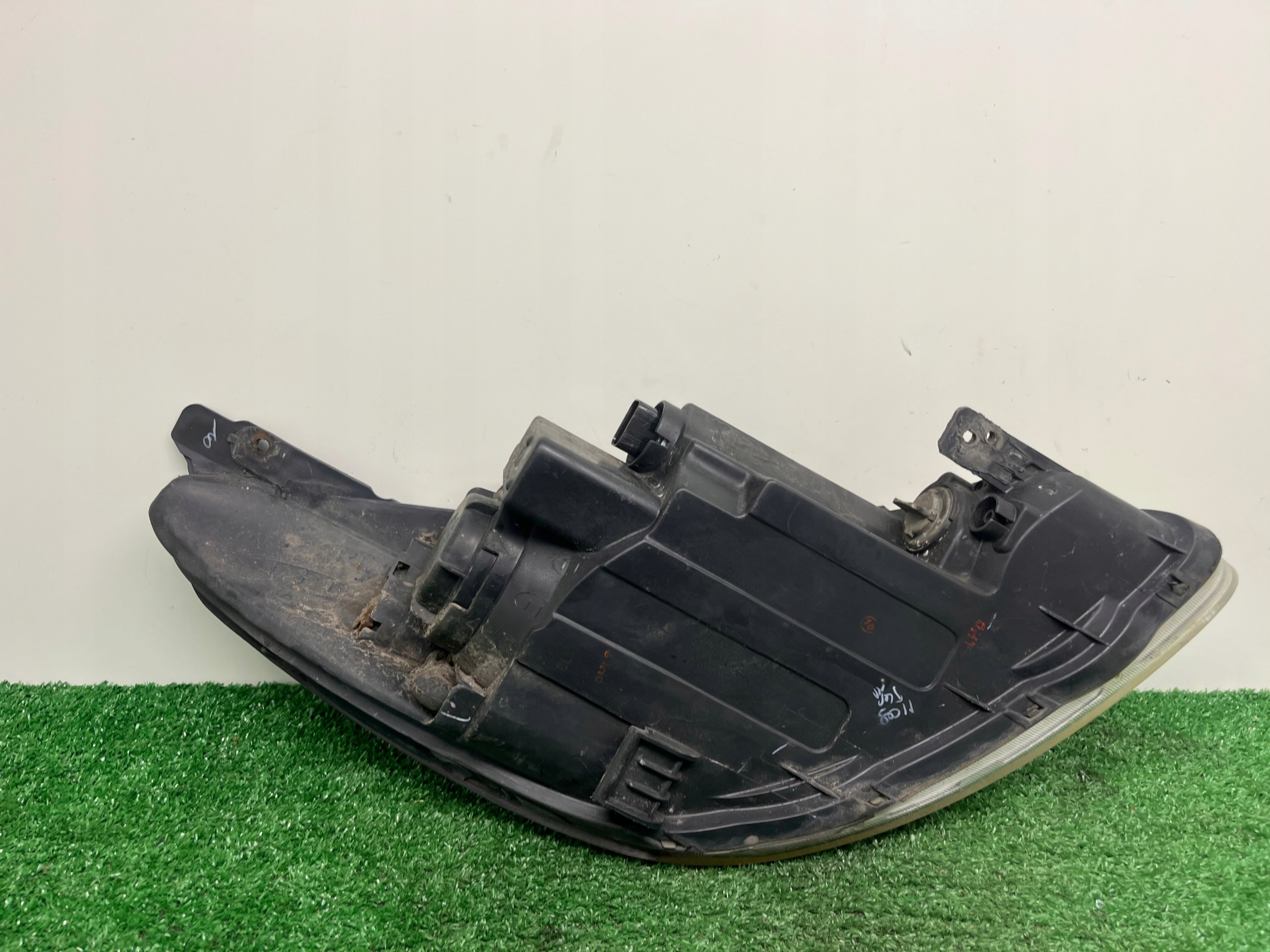 light left front HYUNDAI I10 92101-0X0