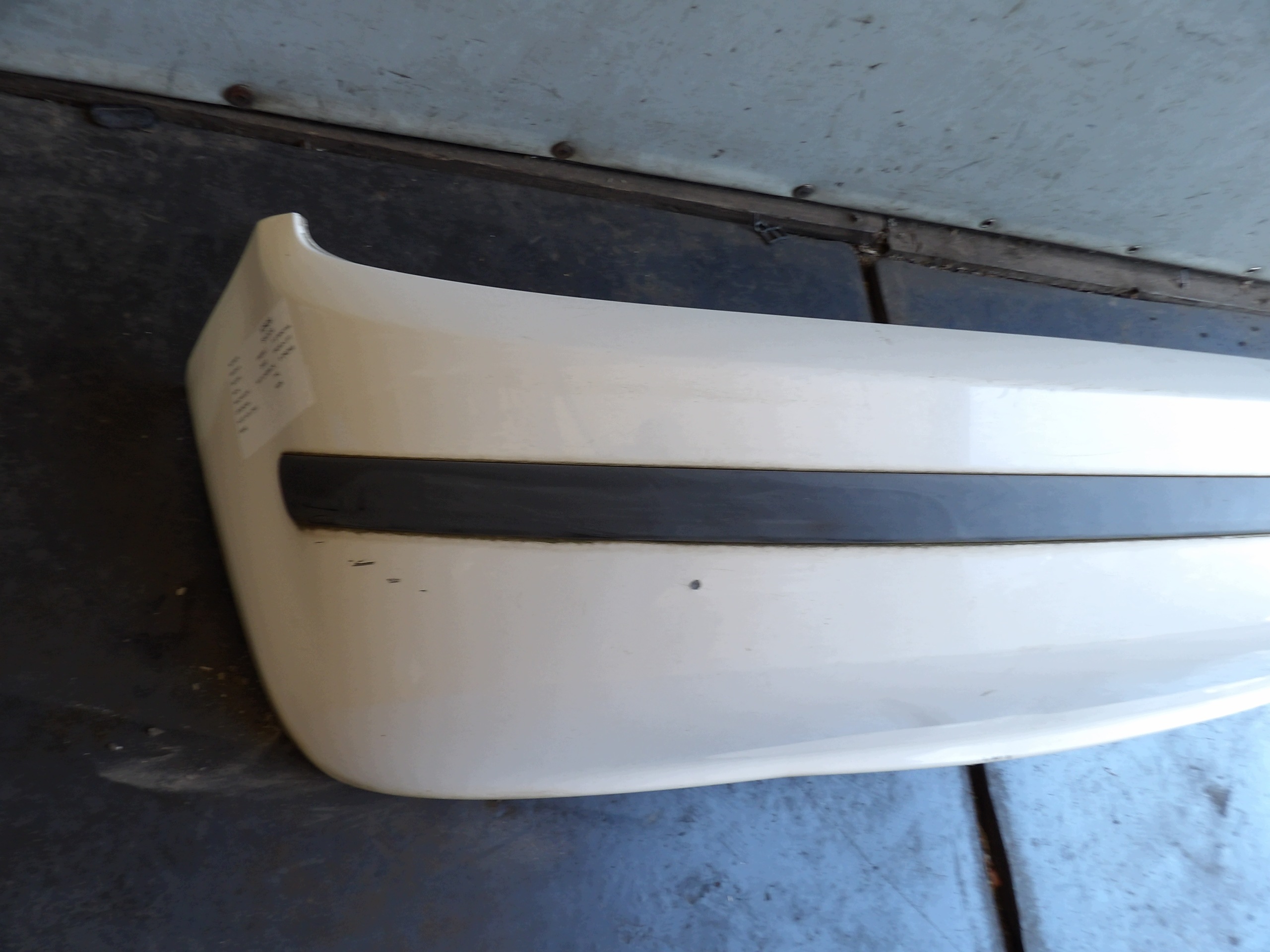 Skoda Fabia e Paraurti posteriore 1026 HB