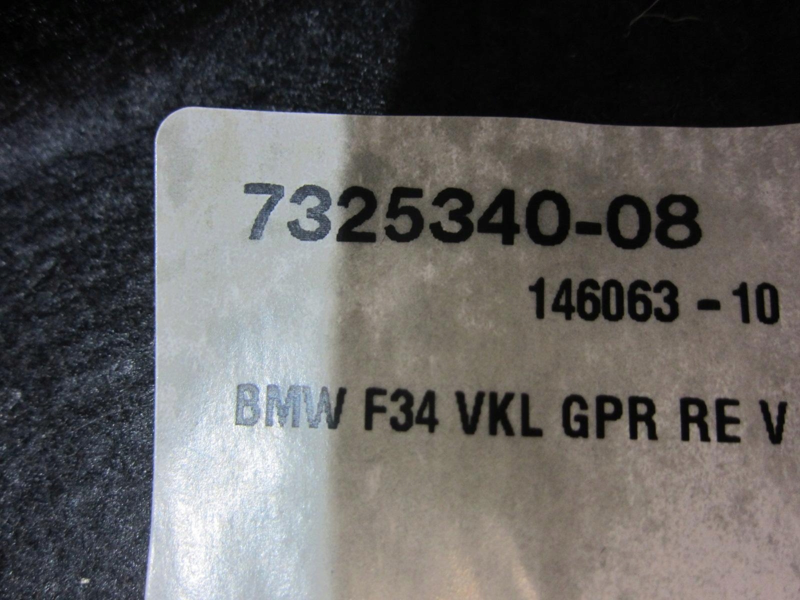 BMW F34 GT upholstery boot side 7325340