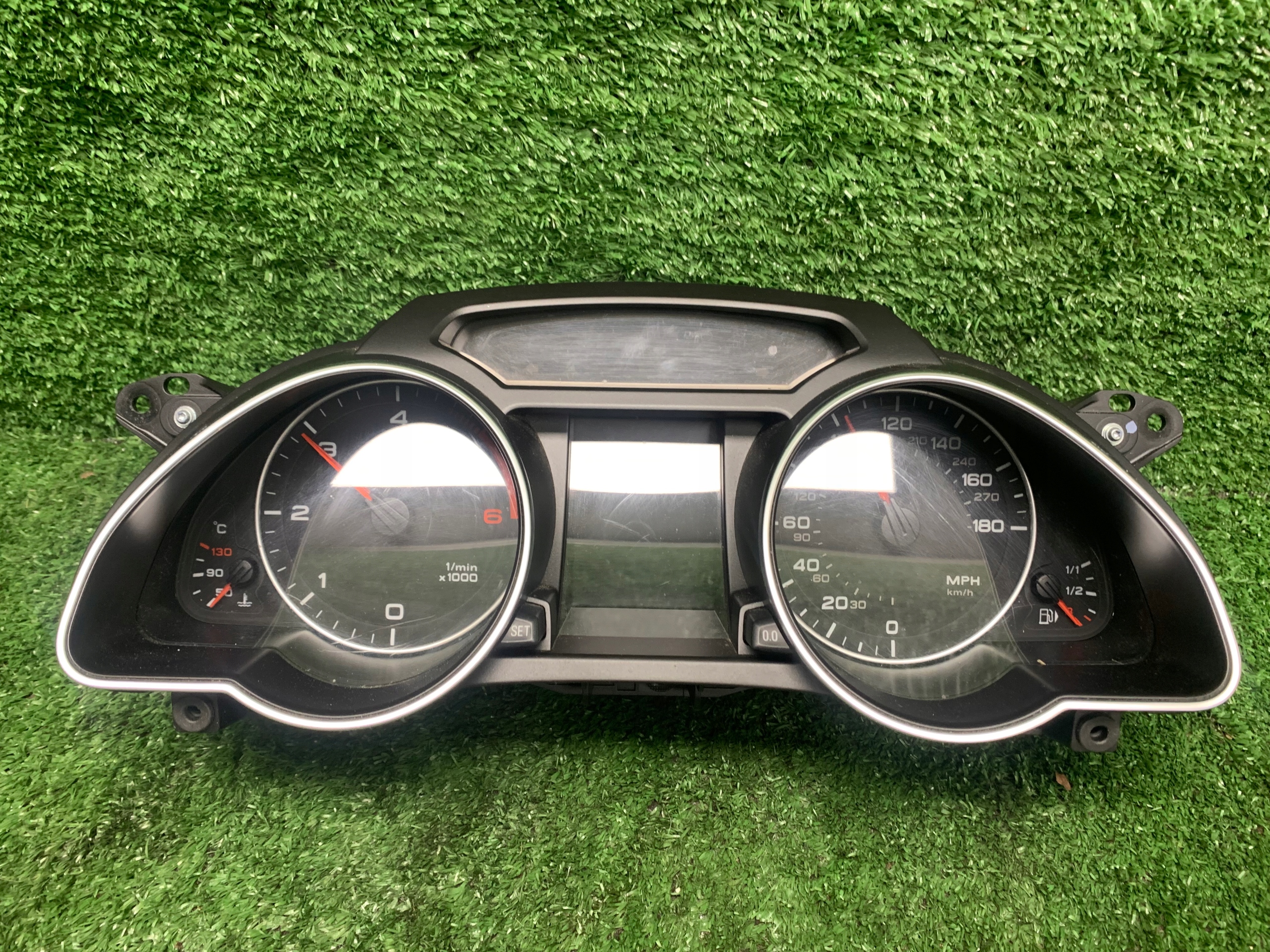 dials AUDI A5 8T 8T0920983B