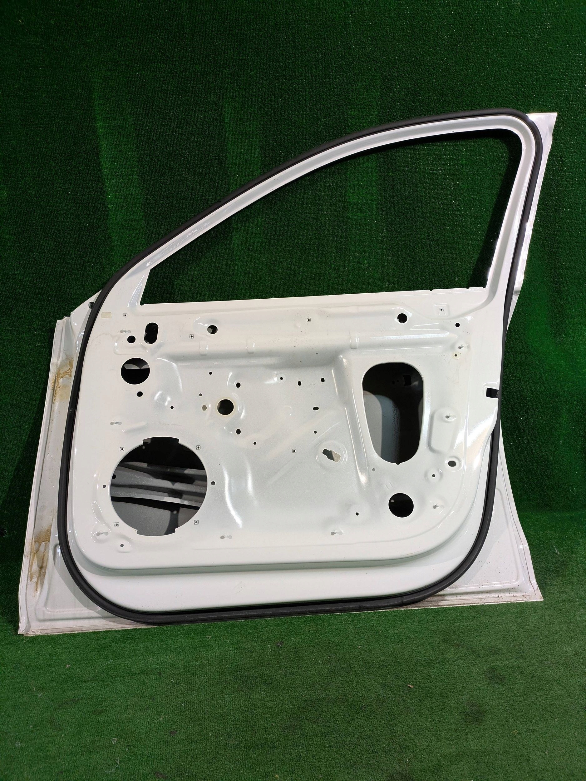 door front right right front AUDI A4 B9 15- NR.3560