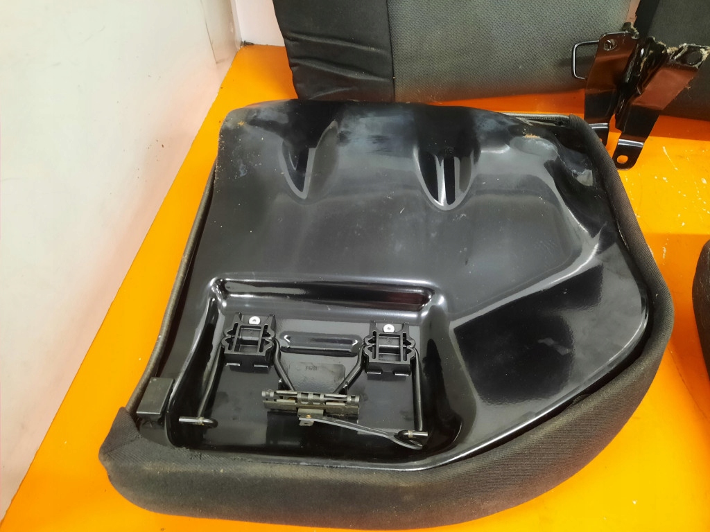 opel Astra H 04-07 5D универсал диван задний