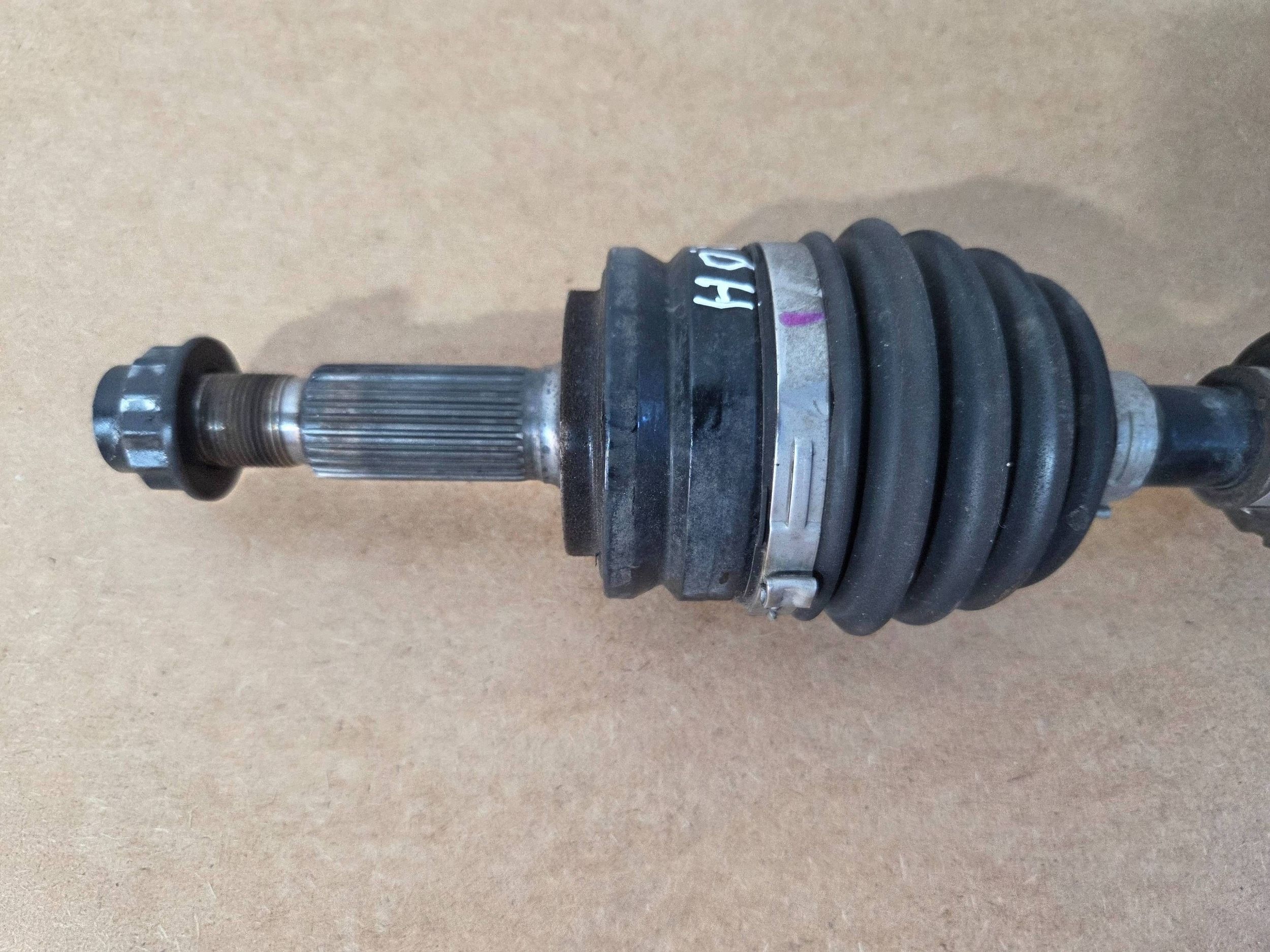 Toyota Corolla E21 2,0 Hybrid 2019-2022r semi-axis front left EBJ92MBC357