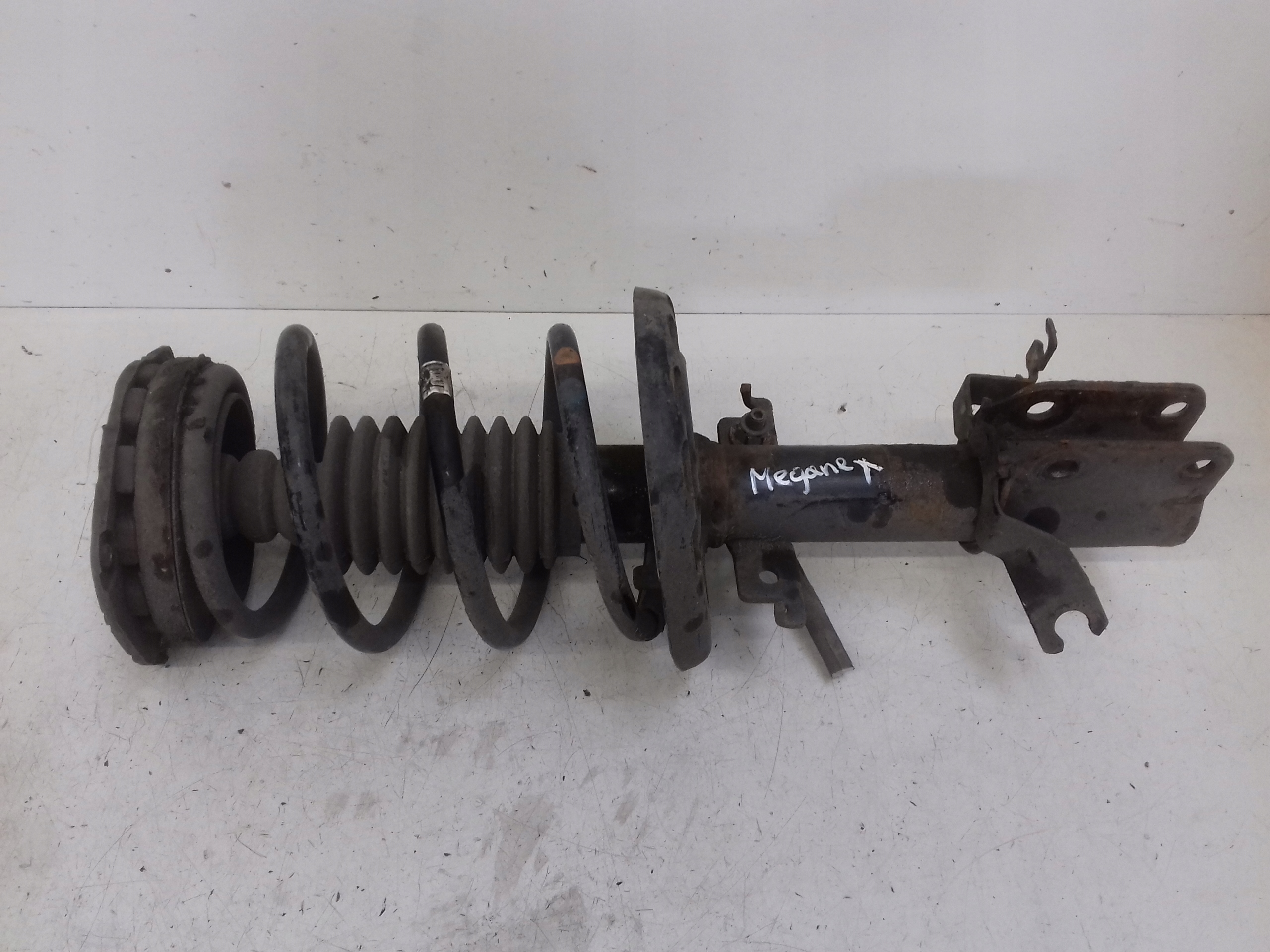 shock absorber spring left front Renault Megane III