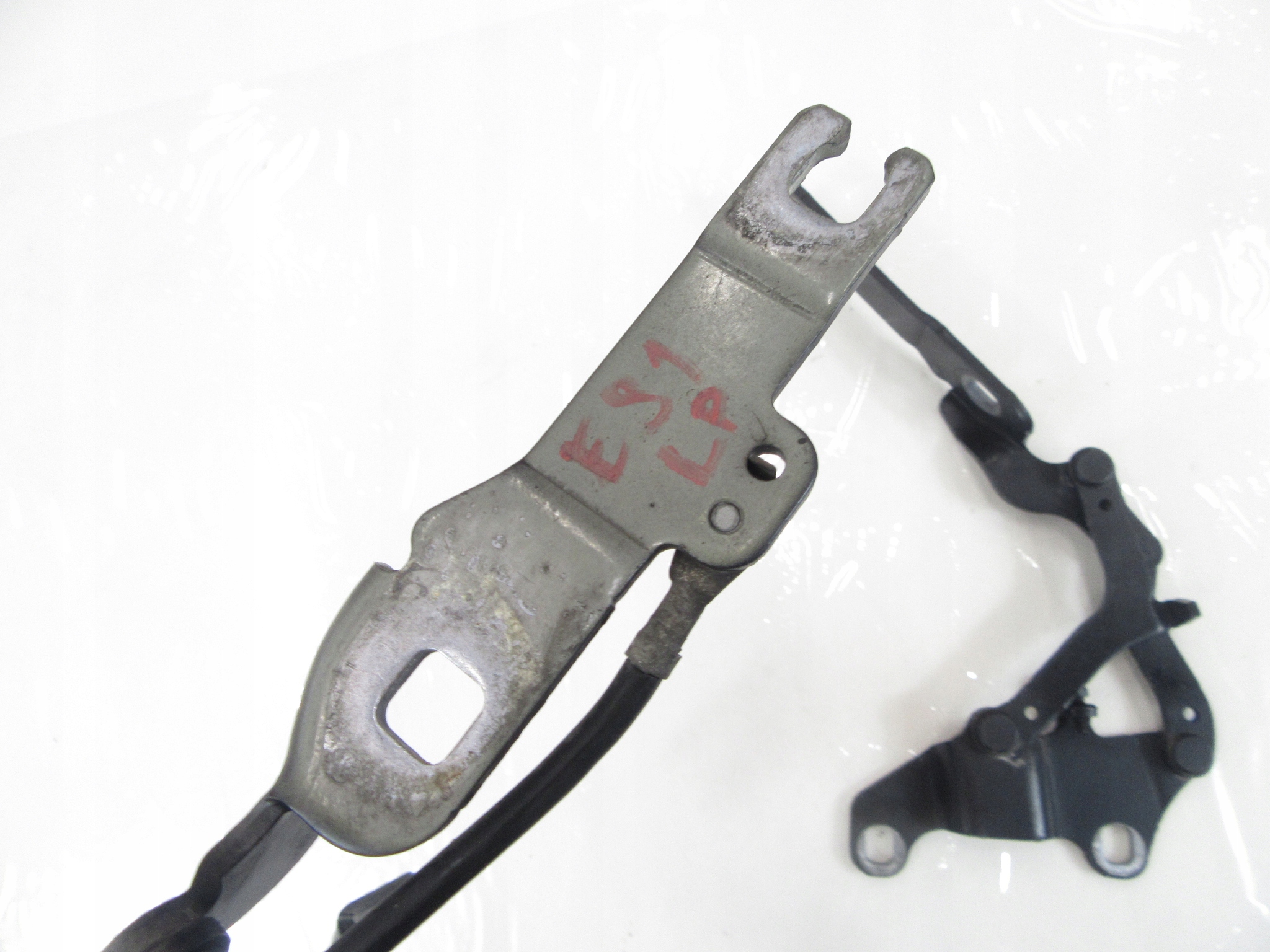 hinge bonnets right left front BMW e90 e91 KOMPLET