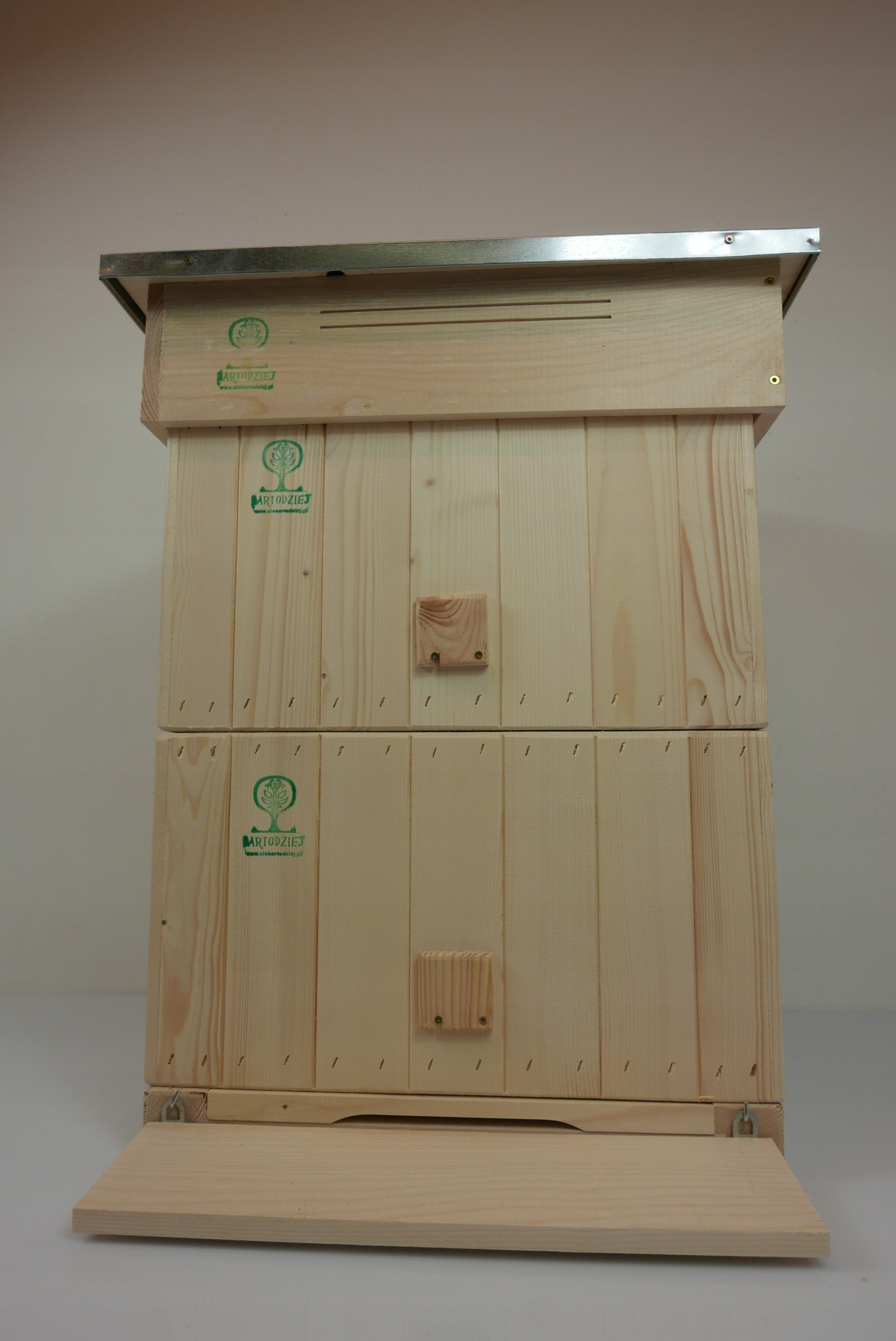 Ul WIELKOPOLSKI 12/ 2 KORPUSY