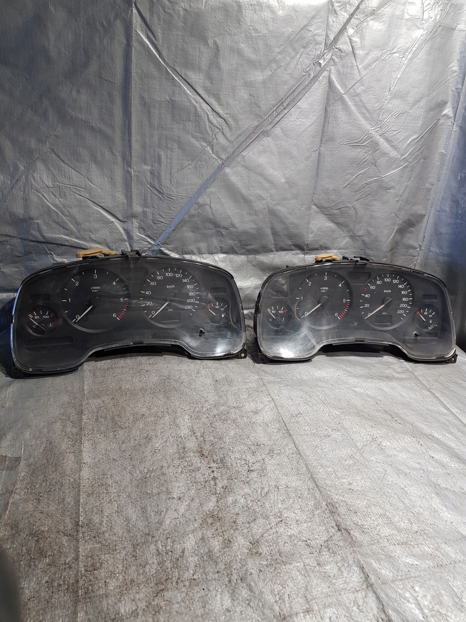 dials Opel ASTRA II 1.7D OE 09228743DQ