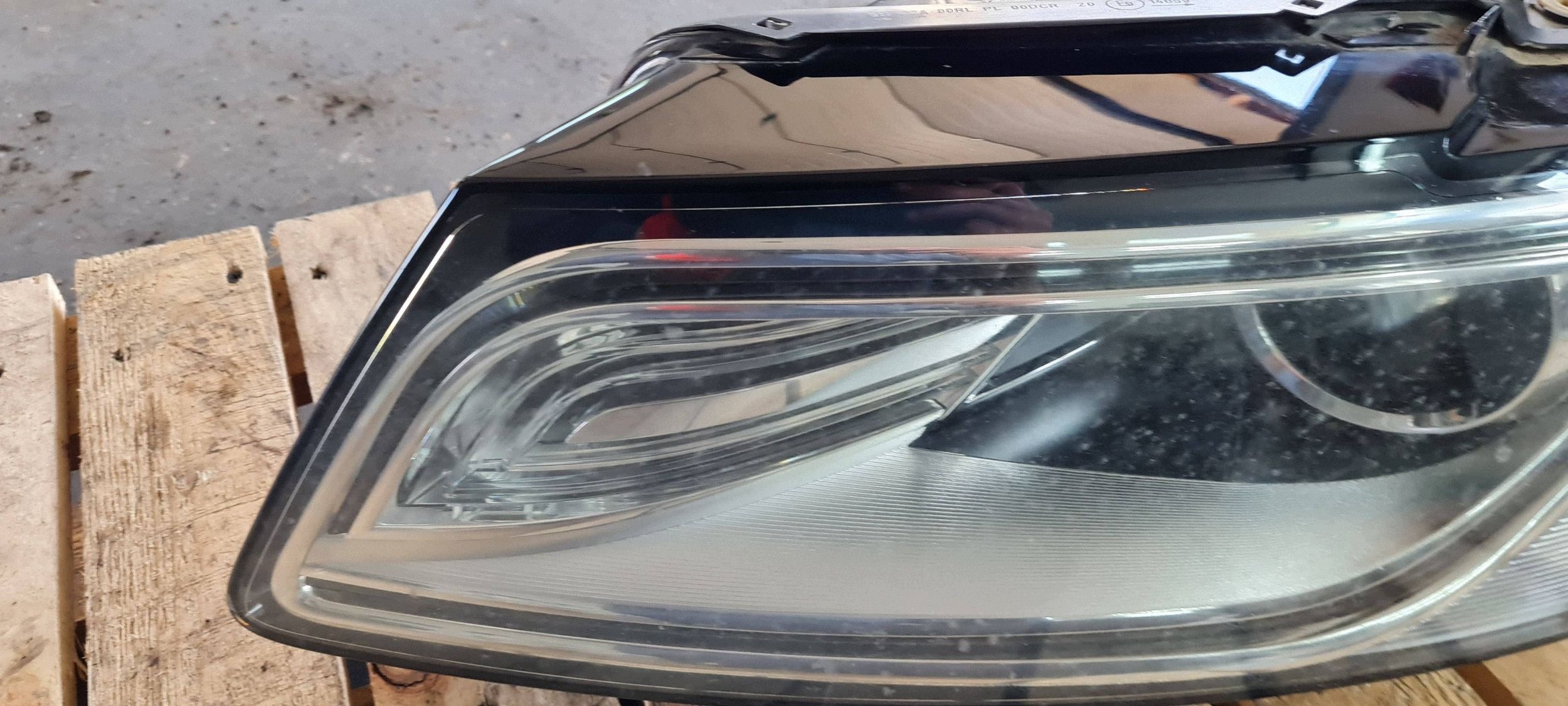 Q5 8R SQ5 LIFT light left left front front ANGLIK 8R0941005A