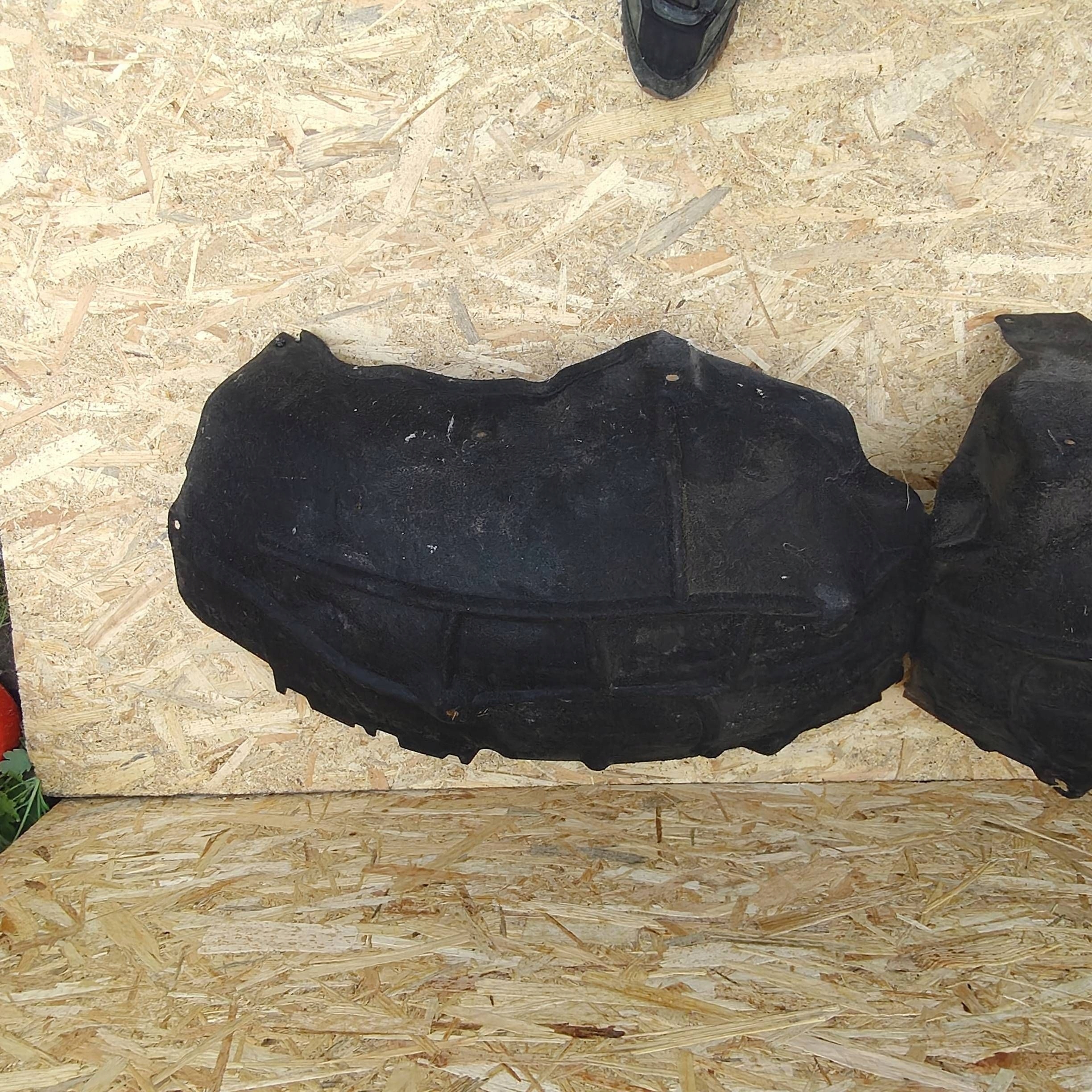 mudguard rear. left side Tesla Model Y 149261500A