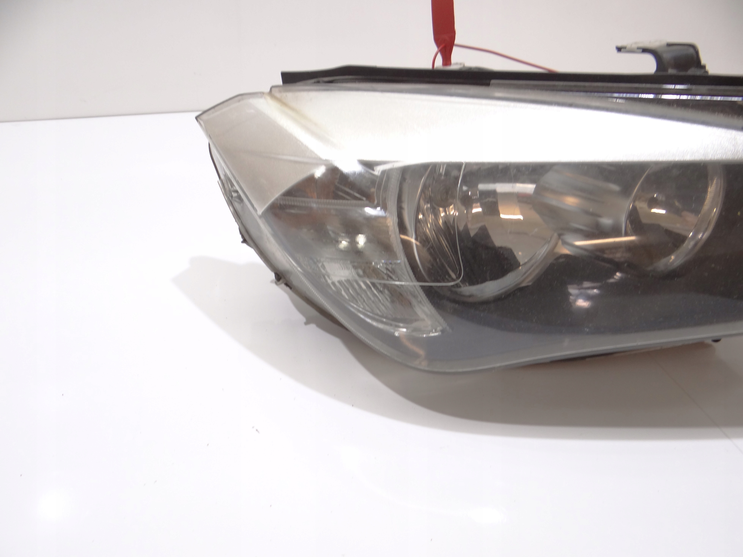 BMW X1 E84 LIFT light right front 7290236