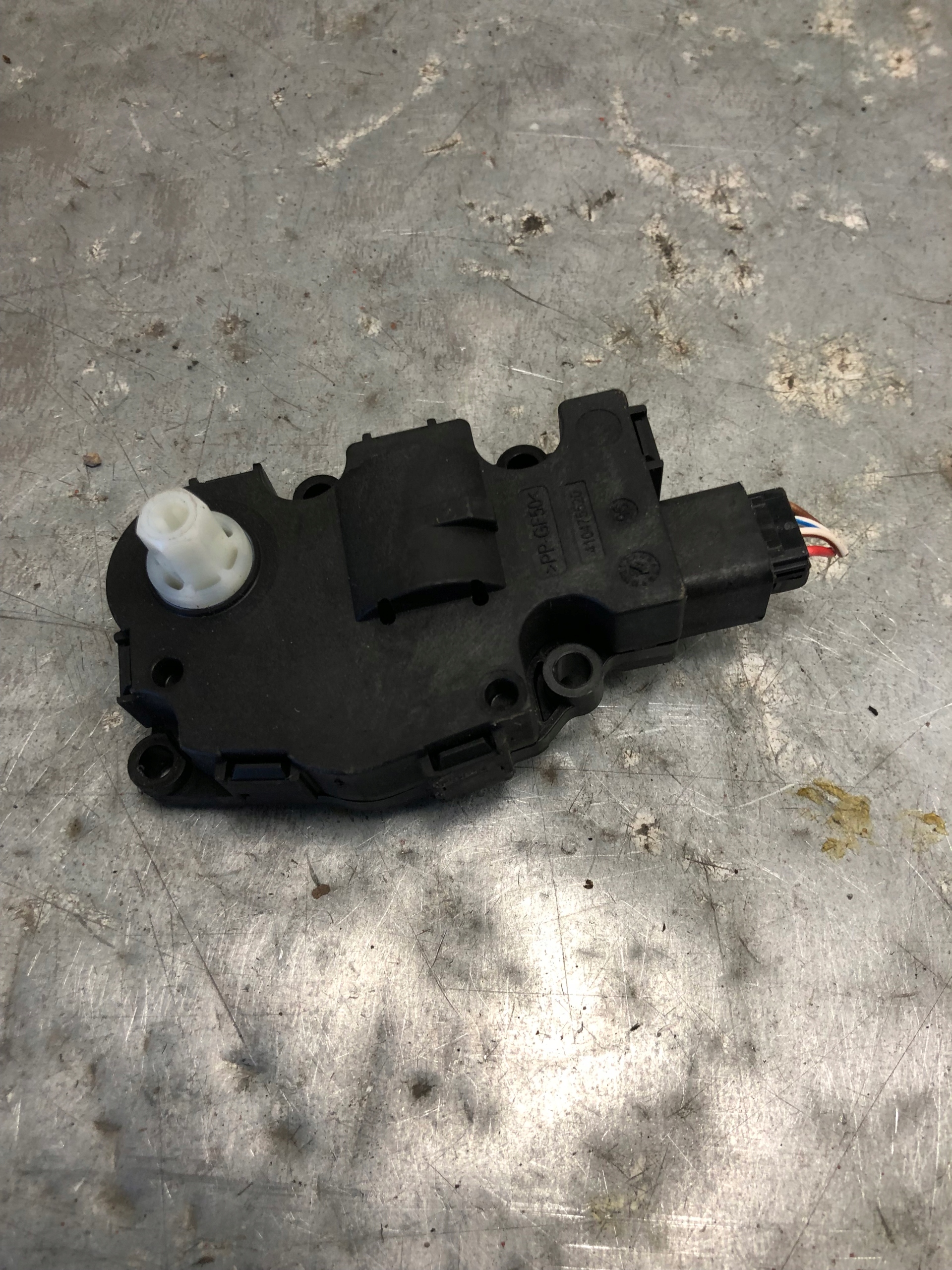 Micro moteur Bloc de chauffage complet BEHR EFB490