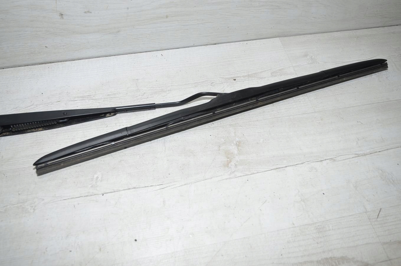 wiper arm left Kia Rio IV LIFT 22r
