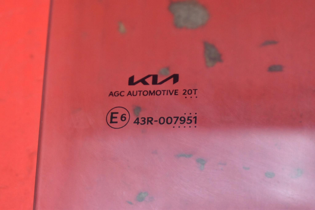window side right rear part rear KIA SPORTAGE 5 V 21-25
