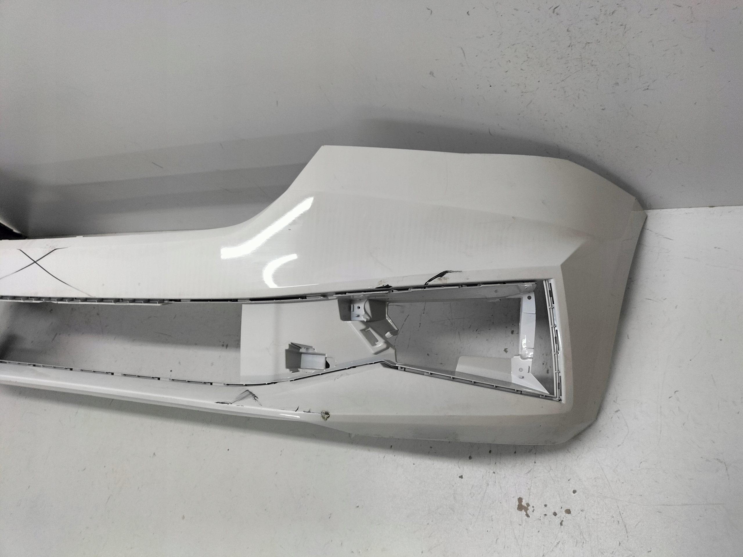 nárazník přední předek SKODA FABIA 4 IV 21