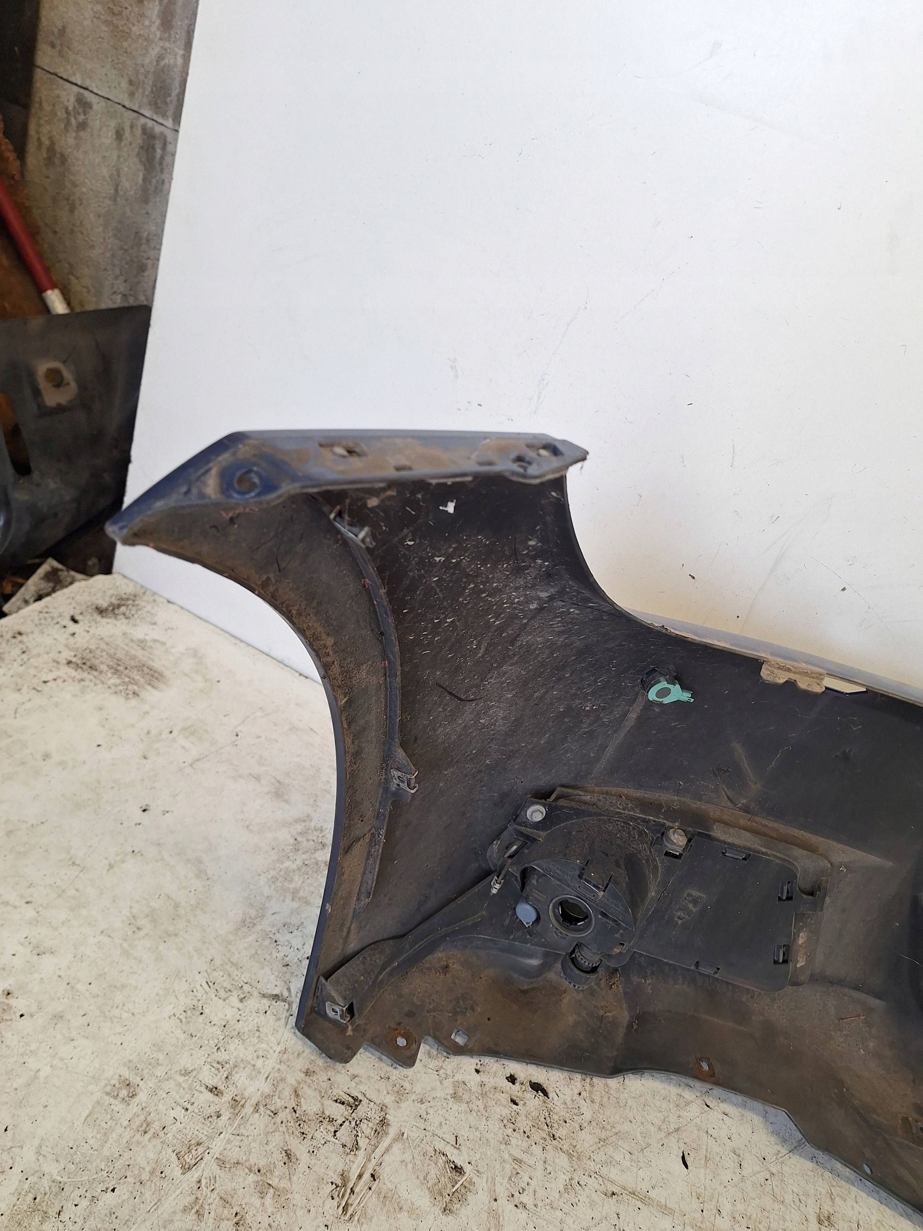 BMW 3 E92 E93 m-packet 05-09 bumper + XENON