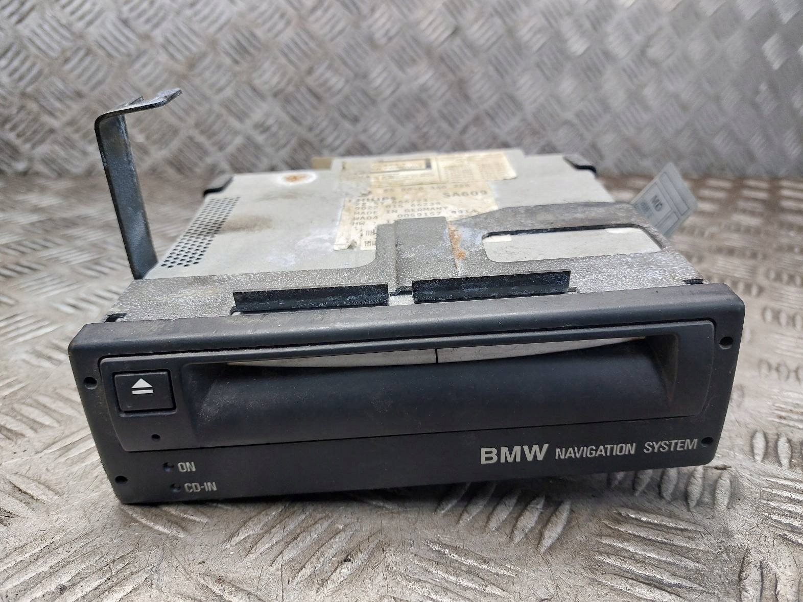 NAPED player navigation devices BMW E39 520i 8368226