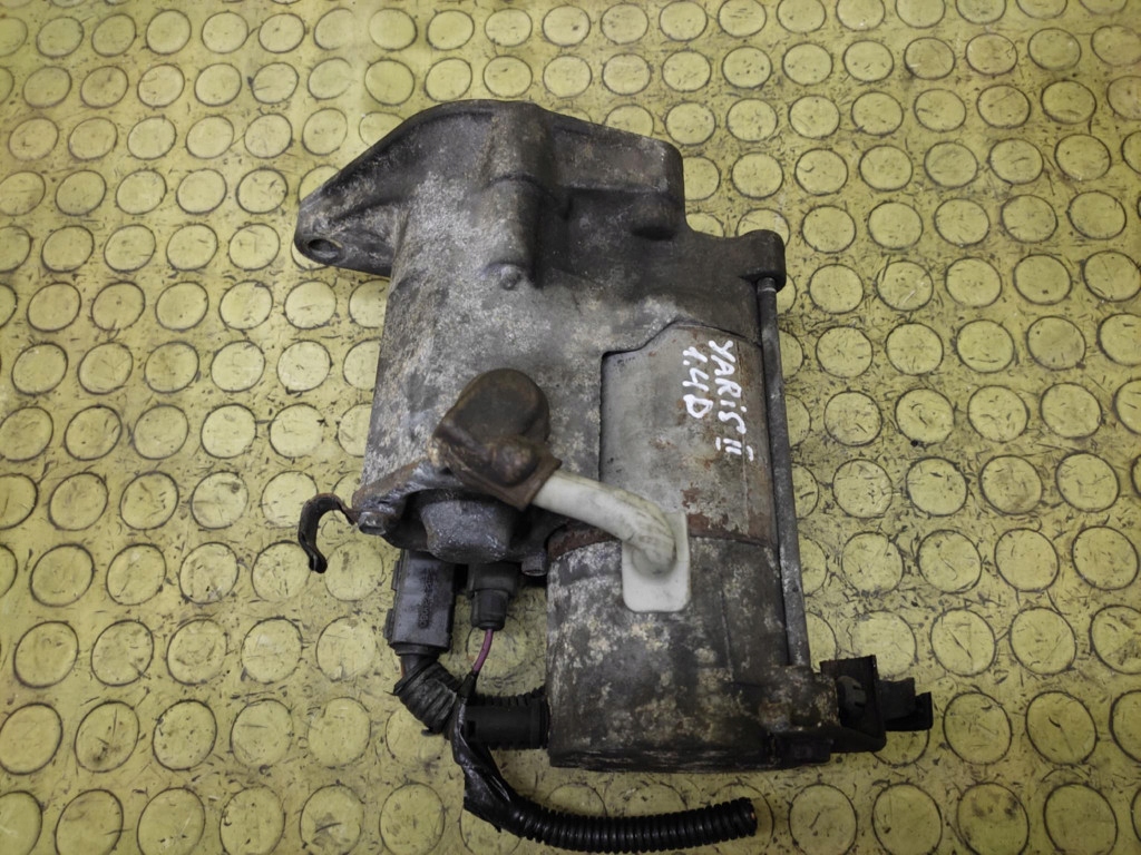 TOYOTA YARIS II 1.4 D starter 428002730