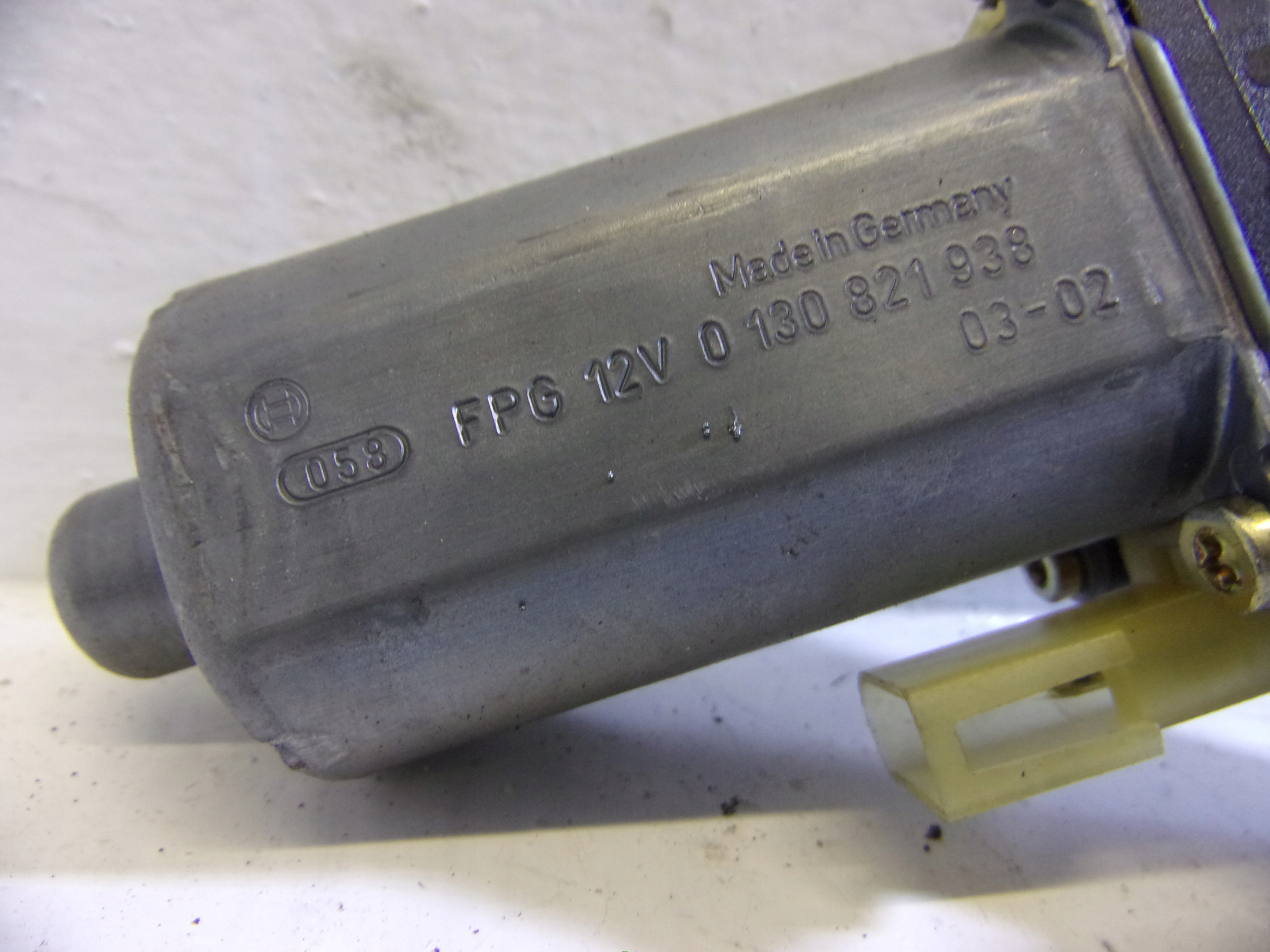 mini motor windows left front front FORD FUSION 0130821938