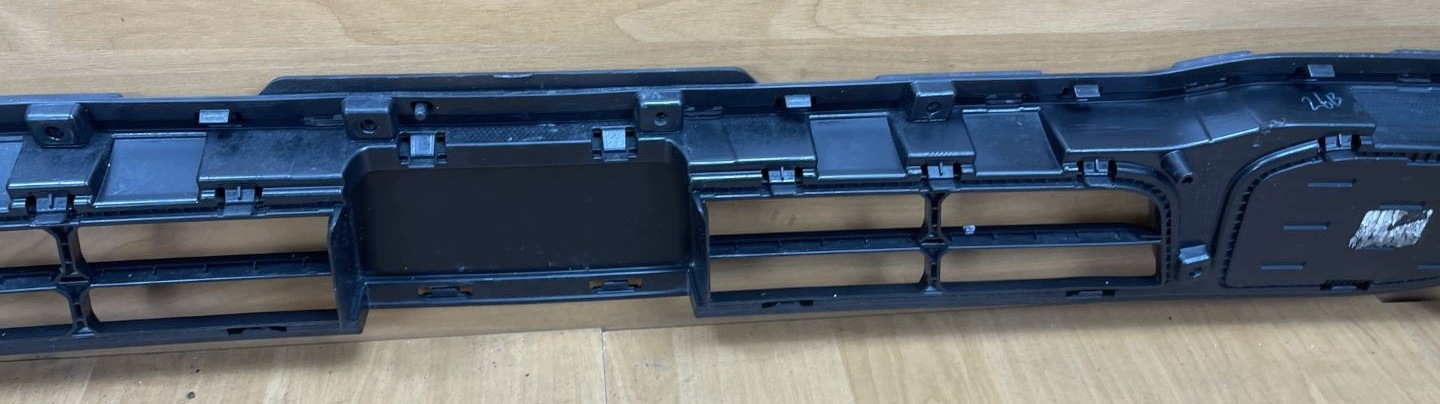 HYUNDAI KONA and axis 2017- grid of a bumper front central 86561-J9020