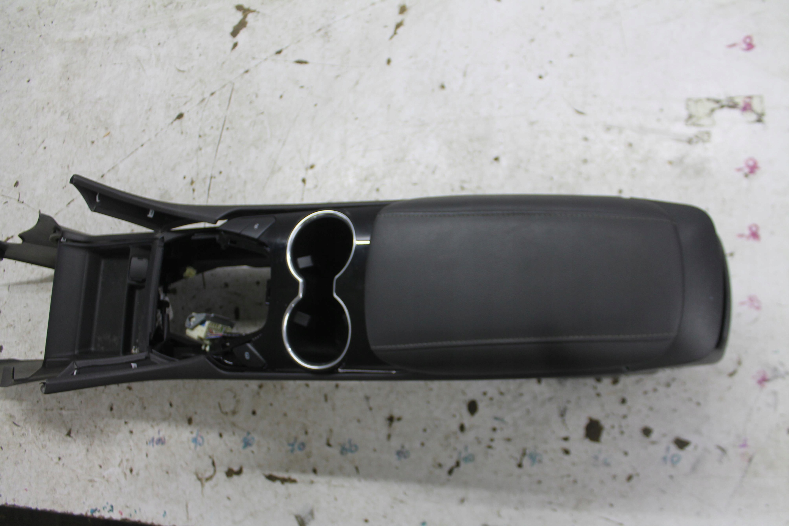 TUNEL central armrest leather MONDEO MK5 14-22