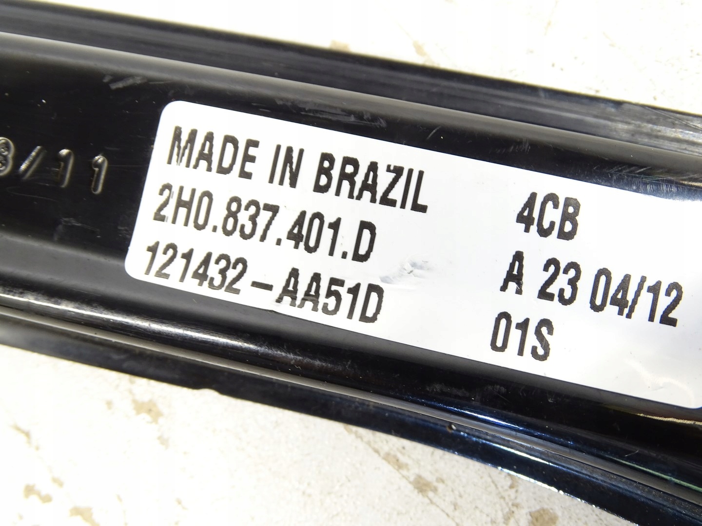 mechanism window regulator left front VW AMAROK 2H0837401D
