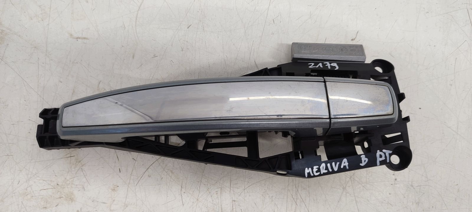 handle rear part rear right Opel Meriva B Z179